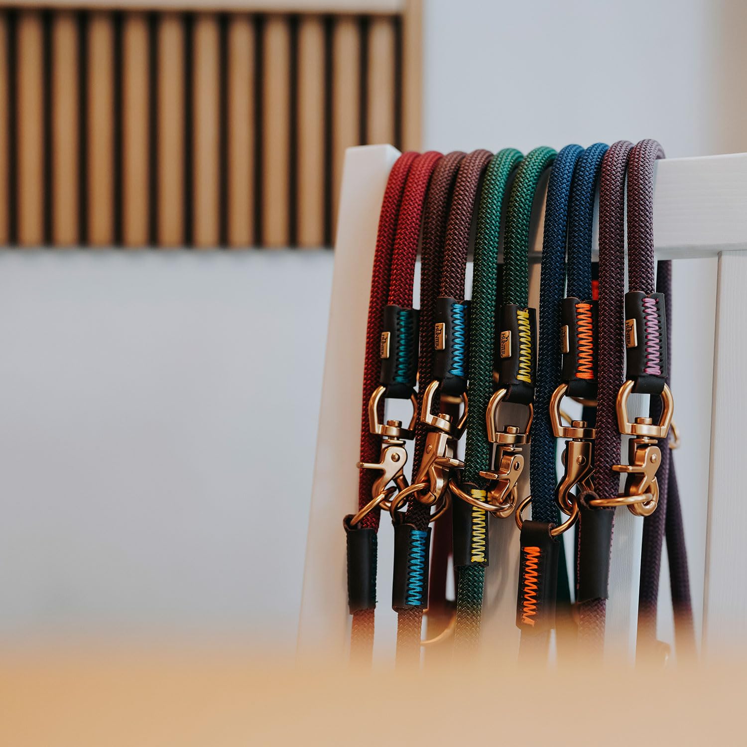 HUNTER Verstellbare Hundeführleine Malia, Farbe: Schokobraun/Dunkelbraun, geschmeidiges Tau & Robustes Leder, 3-Fach verstellbar, leicht, strapazierfähig, moderner Look, Made in Germany, Größe: 8/200