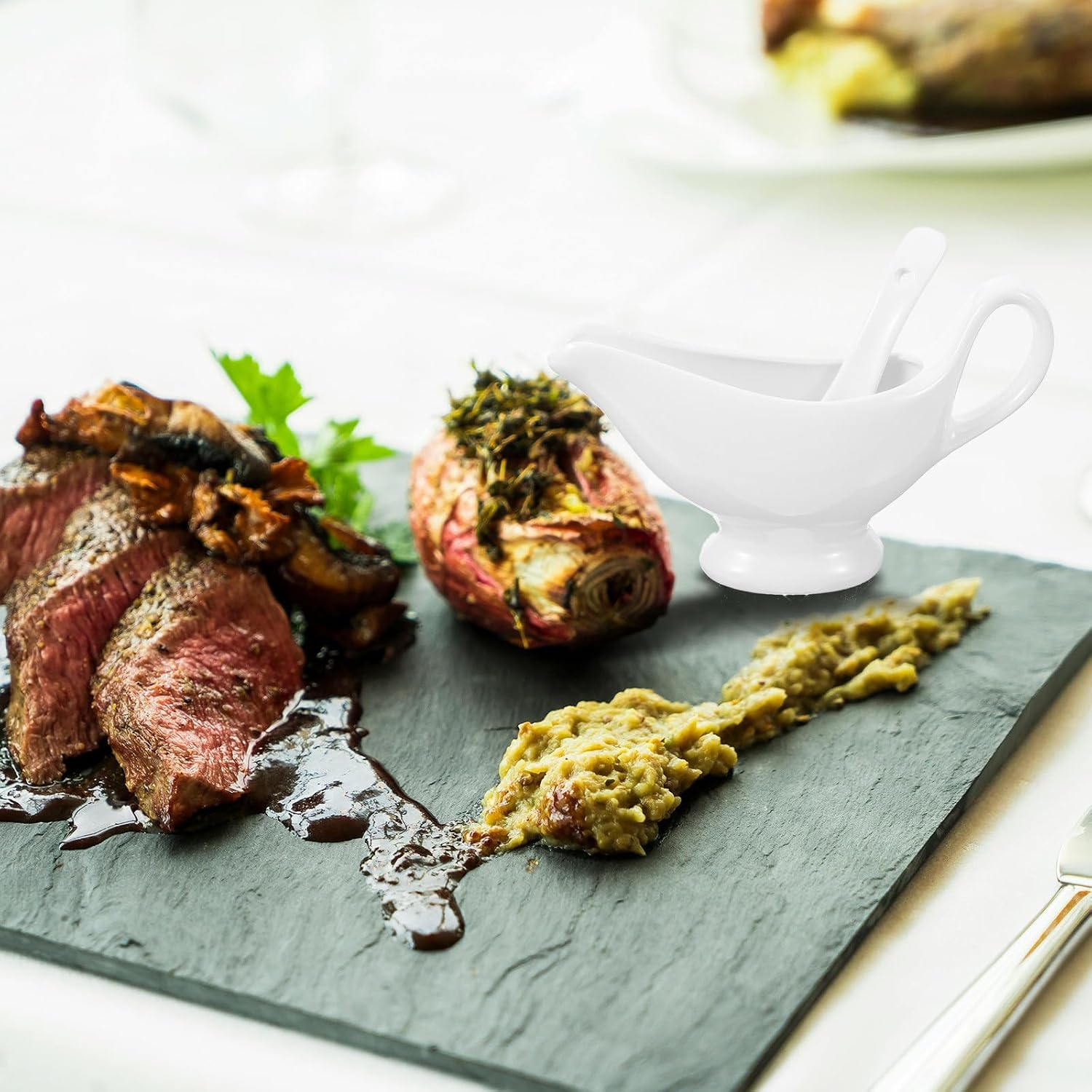 Xmas Ceramic Gravy Boat 175ml with Deep Spoon White