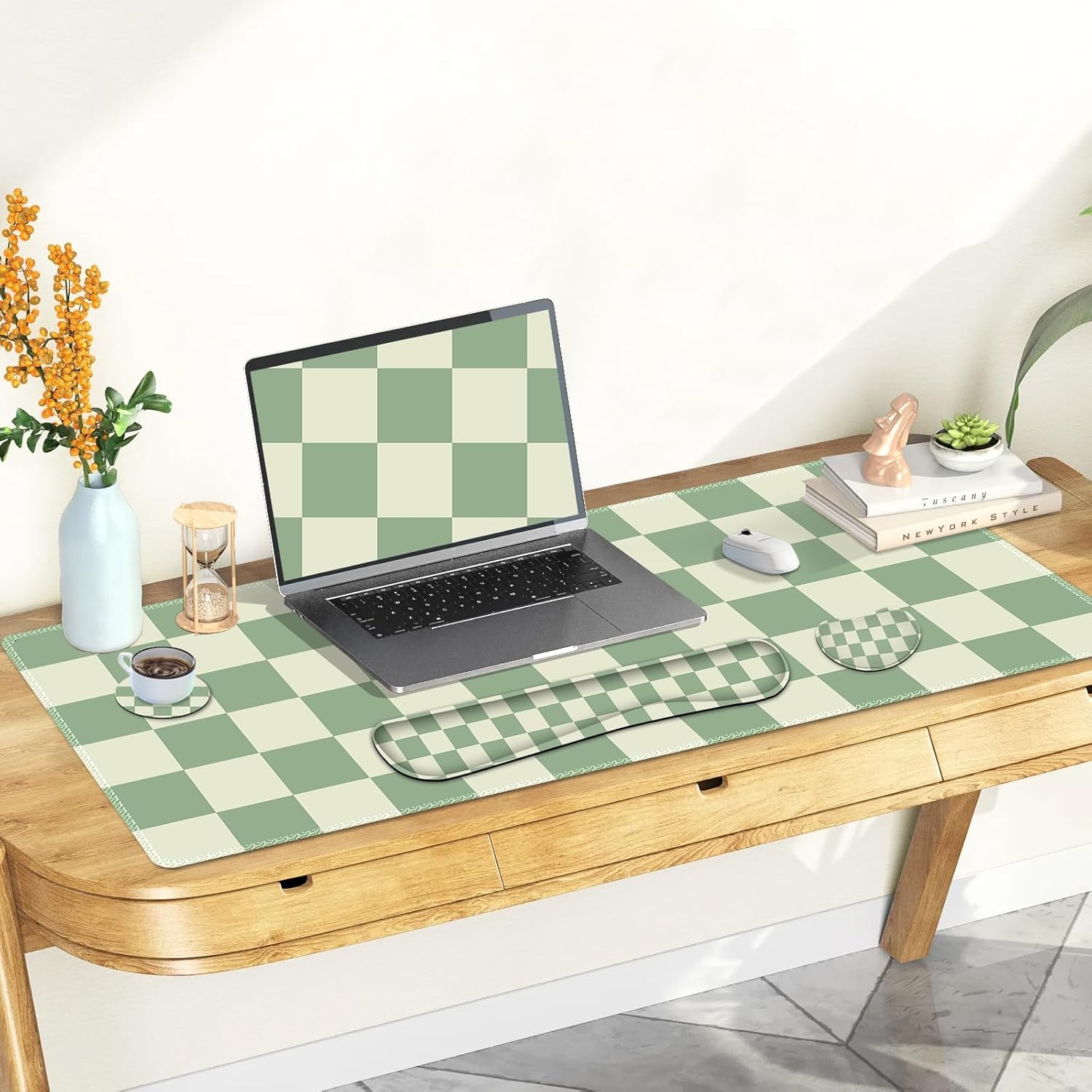 Large Gaming Mouse Pad Set, 4 in1 Ergonomics Keyboard Desk Mat with Memory Foam Wrist Rest, Extended Game Mousepad, Non-Slip Desk Pad Matt Easy Typing Pain Relief I Green Checkered