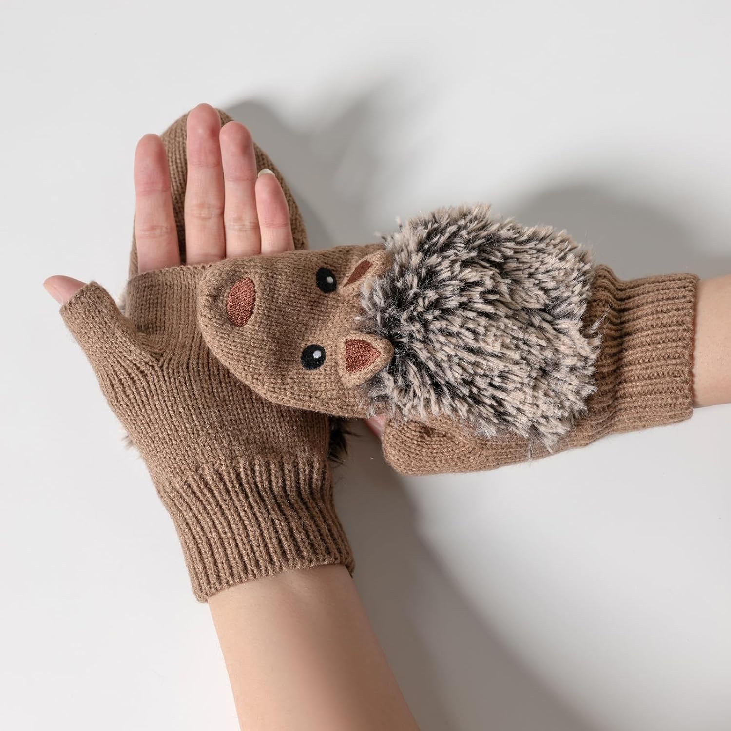 Cute Hedgehog Gloves Cartoon Animal Thoughtful Presents for Mom Graduation Party Birthday Cold Office Unisex