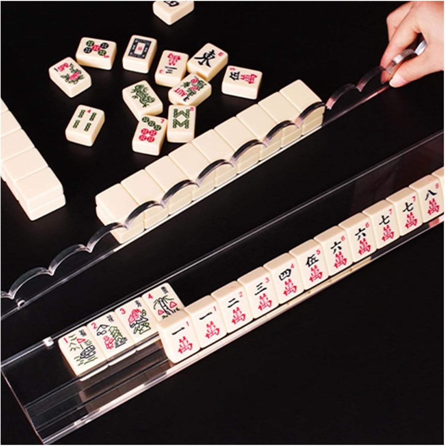 Scalloped Mahjong Racks, 20 Inch Acrylic Tile Rack with Built-in Magnet Pusher, No-Slip Hold for American and Chinese Mahjong Game, Portable Game Room Accessory for Family Travel Seniors(1 Piece)