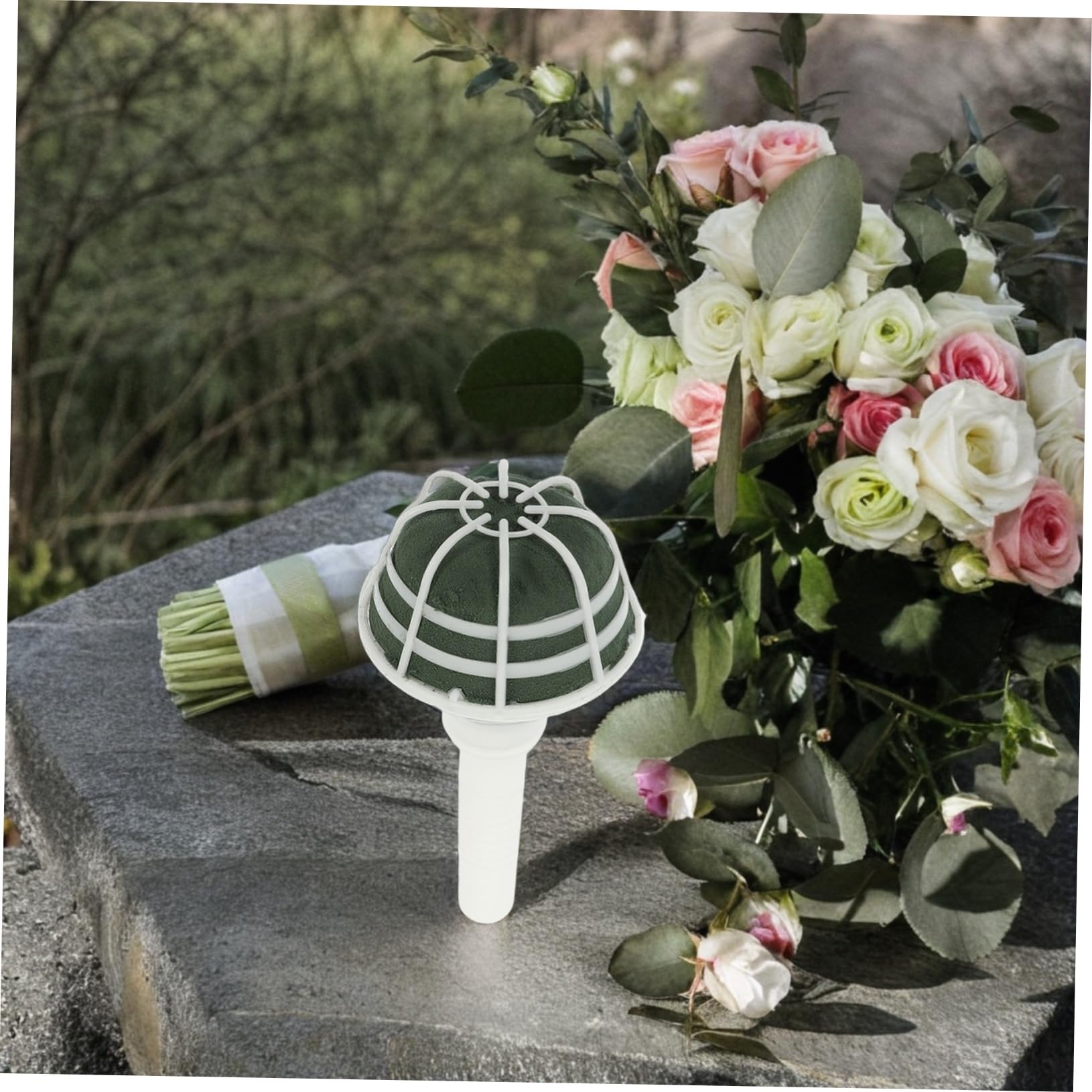 NUOBESTY 18pezzi Supporto per Bouquet da Matrimonio con Interna Base per Composizioni Floreali da Cerimonia Leggero e Facile da Installare