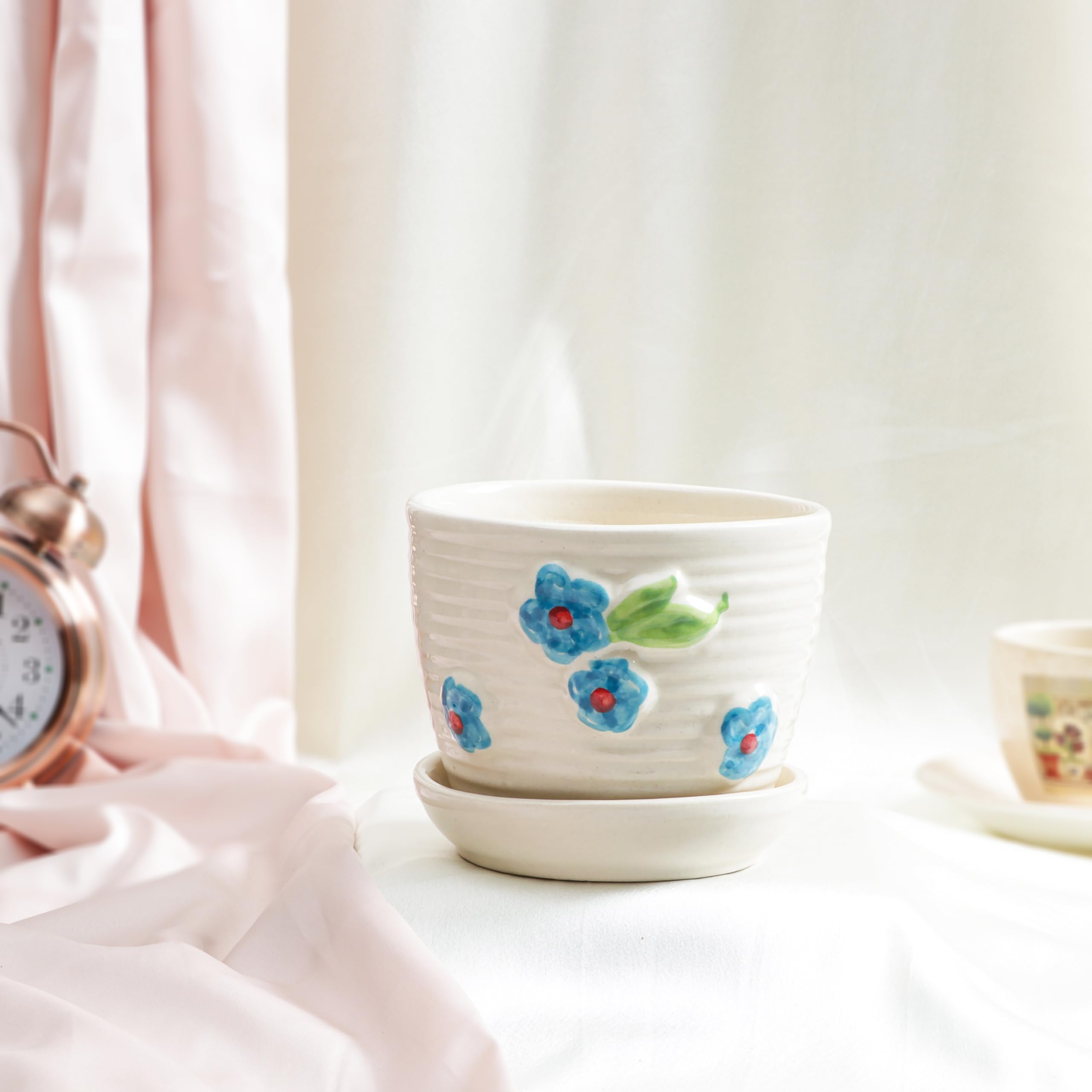 Flora Dlite White Ceramic Flower Pot with Saucer - Indoor Live Plant Pot for Home Decor | Perfect Pot for Plant Small for Office Desk | Stylish Indoor Plant Pots for Living Room Pack of 1 (B0D9SSSXJQ) Amazon Price History, Amazon Price Tracker
