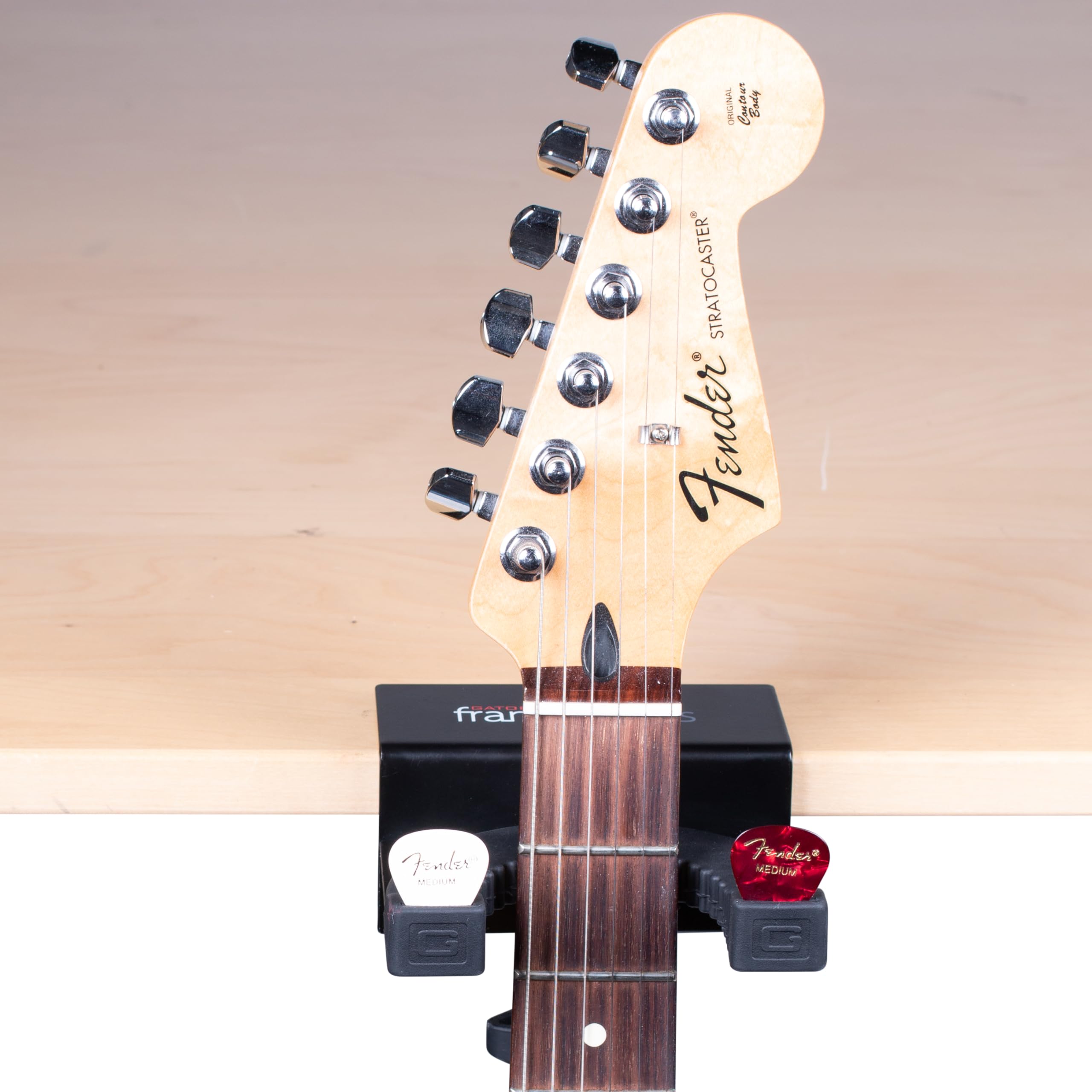 Gator Frameworks Gitarrenhalshalter mit Tischklemme (GFW-GTRDSKCLAMP-1000)