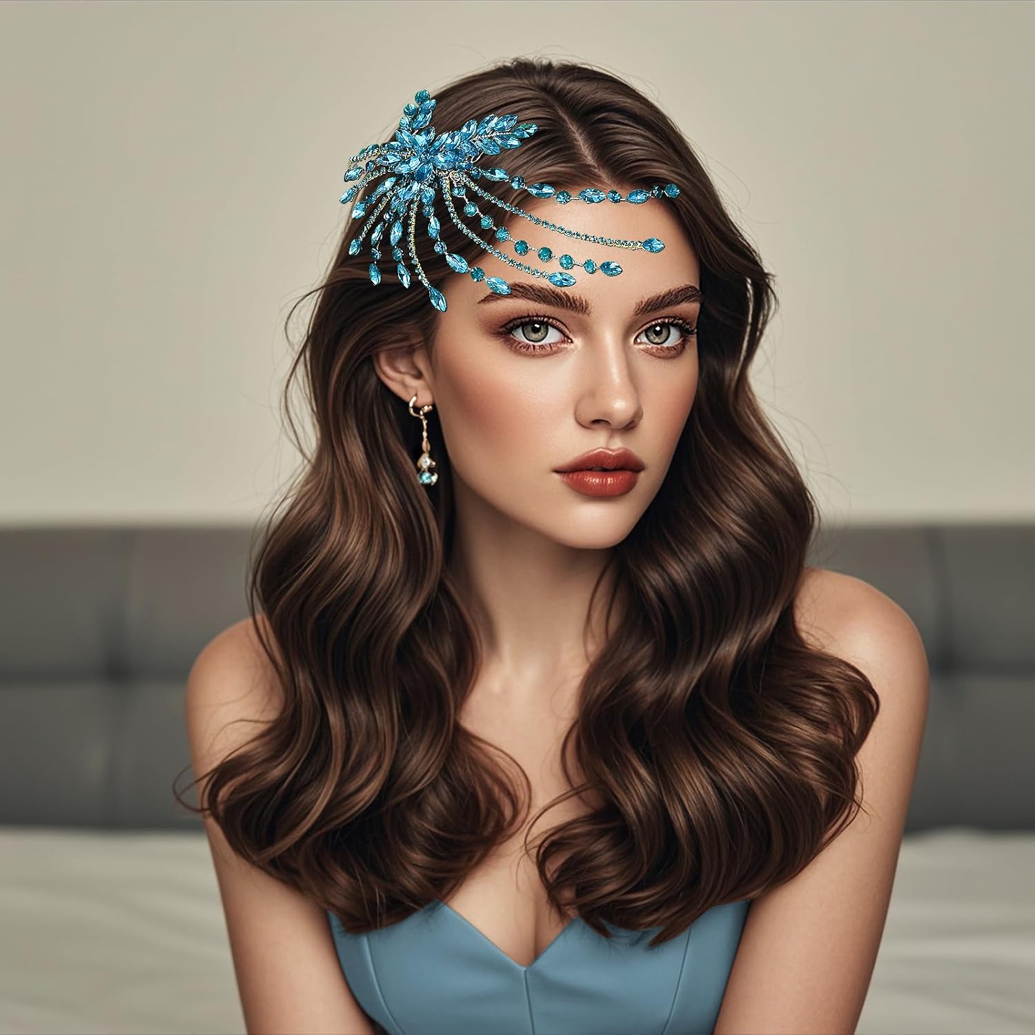 Elegant Crystal Hair Comb, Blue Rhinestones and Beads, Bridal Hair Accessories, Women Party Hairband (Blue)