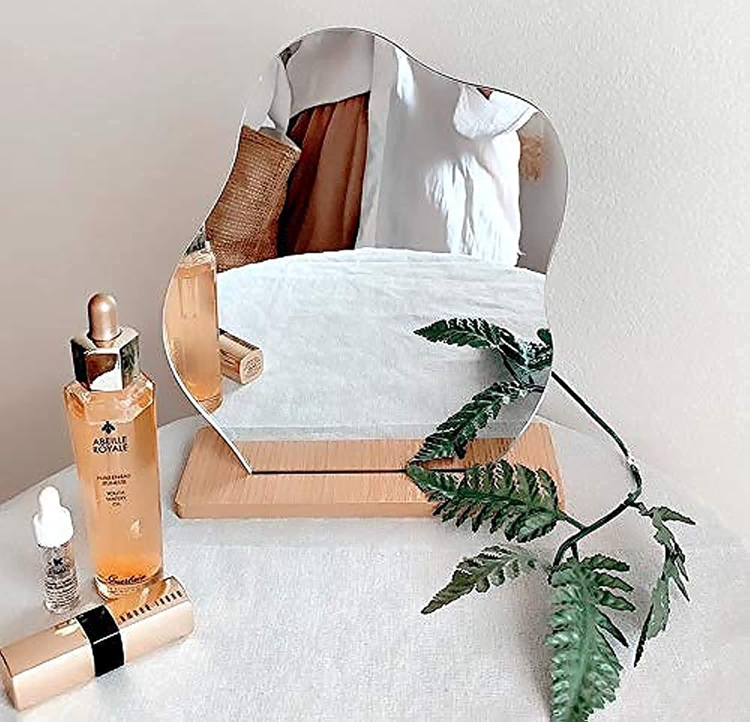 Irregular Aesthetic Vanity Mirror Frameless Decorative Desk Tabletop Acrylic Mirrors with Wooden Stand for Living Room Bedroom Office