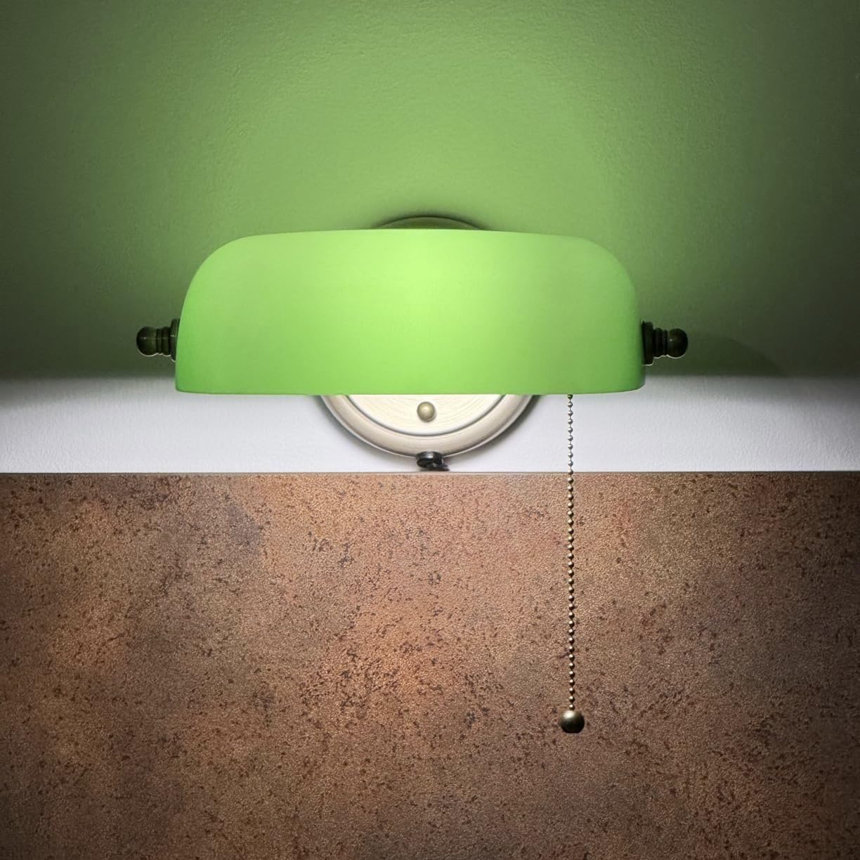 FIRVRE Grün Glas Bankers Wandleuchten Traditionelle Europäische Vintage Klassische Wandlampe mit Verstellbarem Lampenschirm und Plug in Schalter für Schlafzimmer Flur Bibliothek
