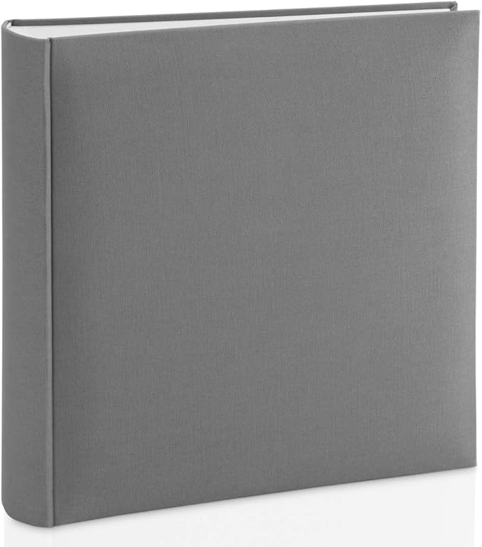 Hama Fotoalbum mit Stoffeinband 30×30 cm (Jumbo Fotobuch mit 100 weißen Seiten, Photoalbum mit Pergamin-Trennblättern, Album zum Selbstgestalten und Einkleben) grau Hama Fotoalbum mit Stoffeinband 30×30 cm (Jumbo Fotobuch mit 100 weißen Seiten, Photoalbum mit Pergamin-Trennblättern, Album zum Selbstgestalten und Einkleben) grau