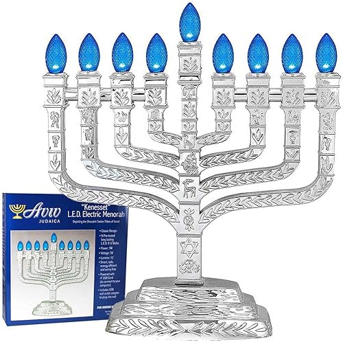 LED Knesset Chanukiah Menorah eléctrico de plata metálica diseñada con las 12 tribus de Israel Shevatim - Menorá USB con cable incluye adaptador de