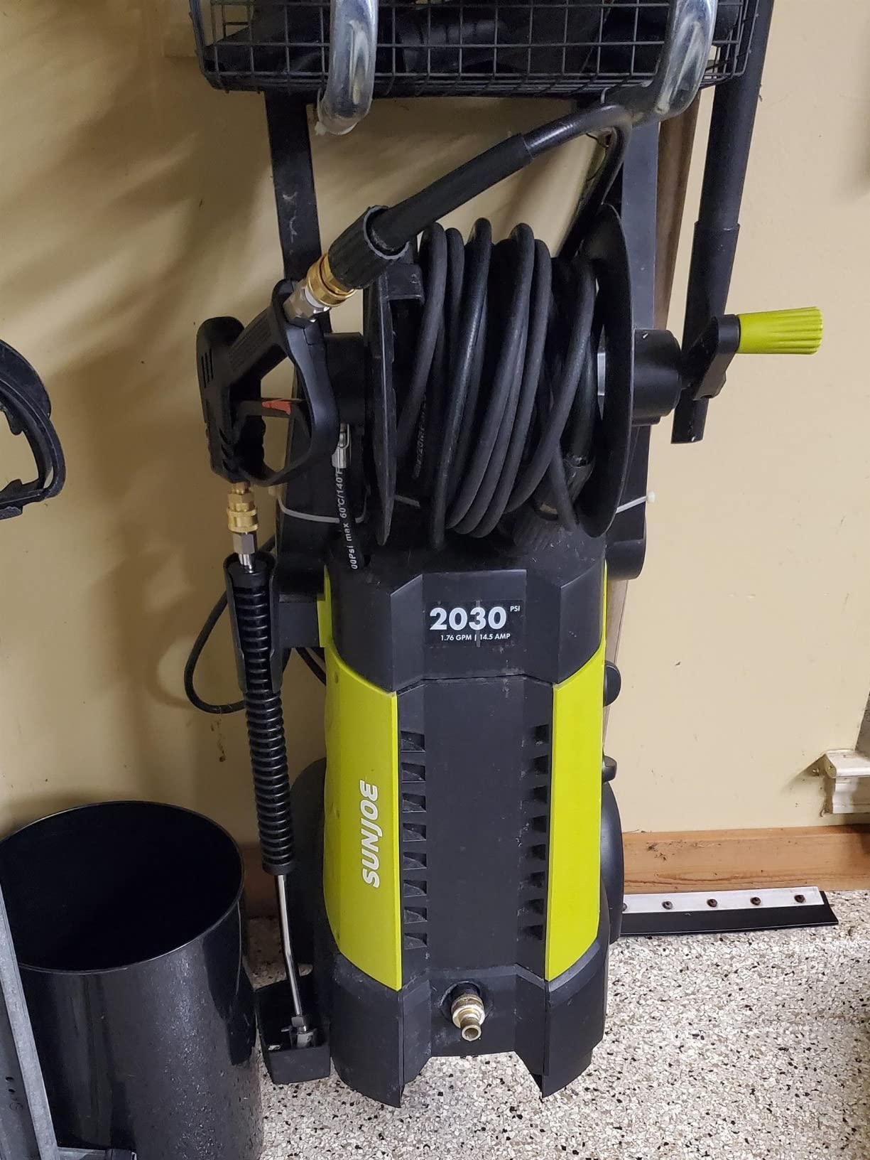 8/mo Finance McKillans Pressure Washer Gun with Swivel and 3/8" Male