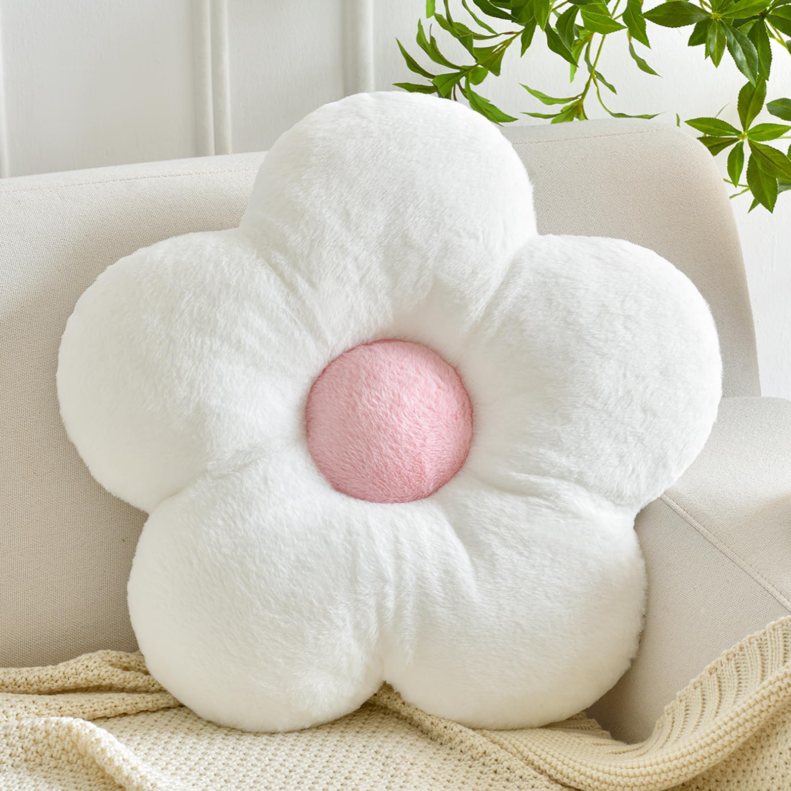Amazon.com: ZCNYCLAM Pillows, Soft Flower Shaped Pillow with Home