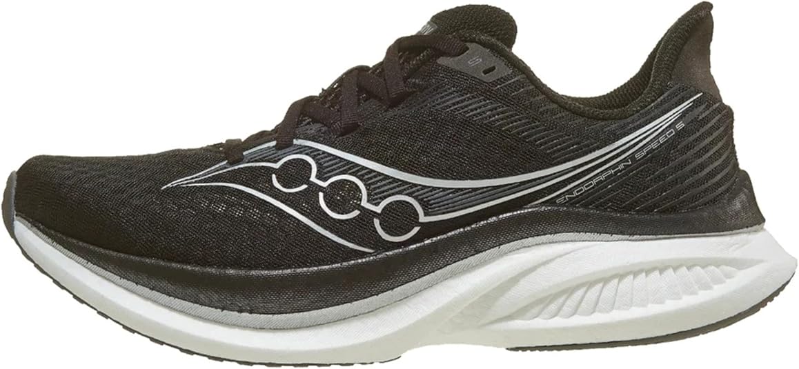 Amazon | Saucony メンズ Endorphin Speed 5, アイボリー/ファイア
