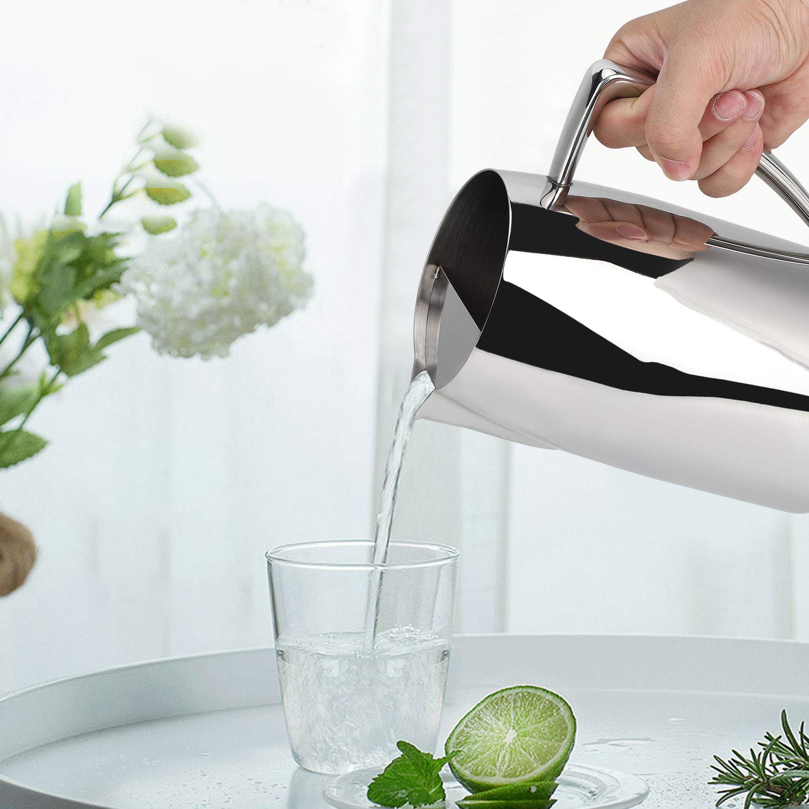 Domowy Dzbanek na Zimną Wodę, Fontanna do Picia ze Stali Nierdzewnej z Ergonomicznym Uchwytem, ​​dzbanek na Sok o Dużej Pojemności 1,7 L do Baru KTV, Prezent dla Rodziny, Kuchenne Artykuły Gospodarstw