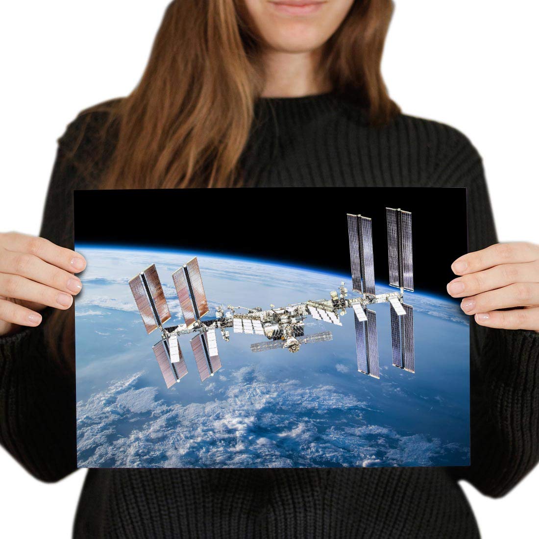Destination Vinyl Ltd Multi Destination Vinyl Posters A4 - International Space Station Earth Art Print 29.7 X 21 Cm 280Gsm Satin Gloss Photo Paper #21720