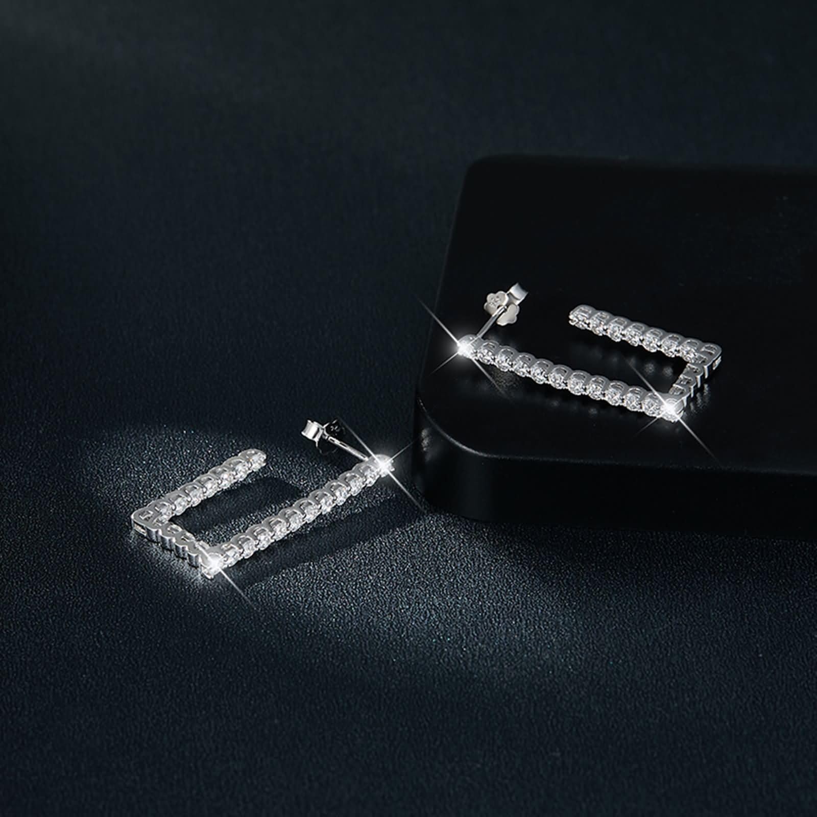 Ohrringe Weißgold 375 9K / 585 14K / 750 18K Damen, Geometrisch mit Moissanit 1,24 Karat, Damen Ohrringe Silber Stecker