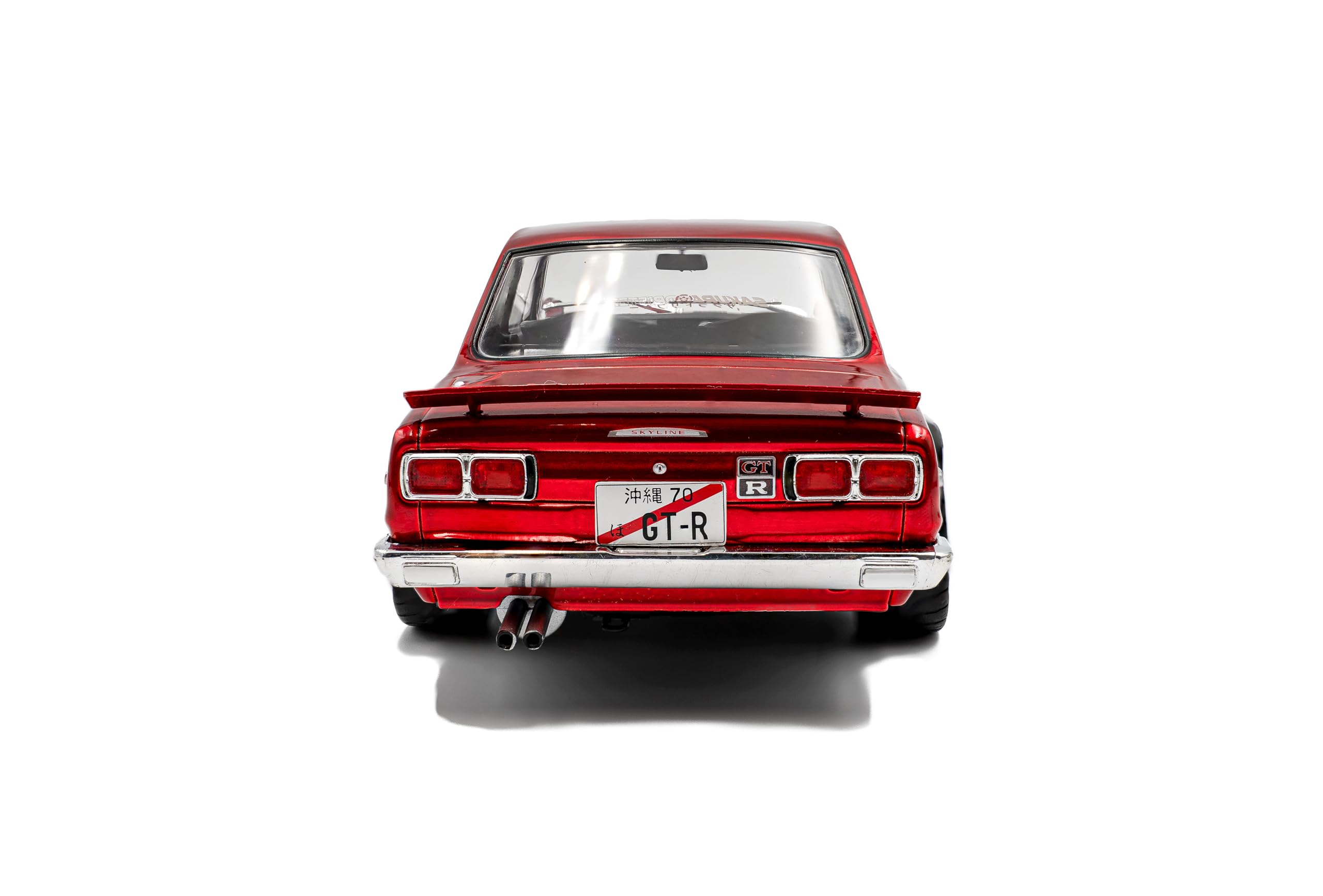 Solido Nissan Skyline (C10) Hakosuka – JDM-Klassiker, kantige Coupéform, Motorsport-Look, Kotflügelverbreiterungen, Diecast Modellauto, Rot, 1:18