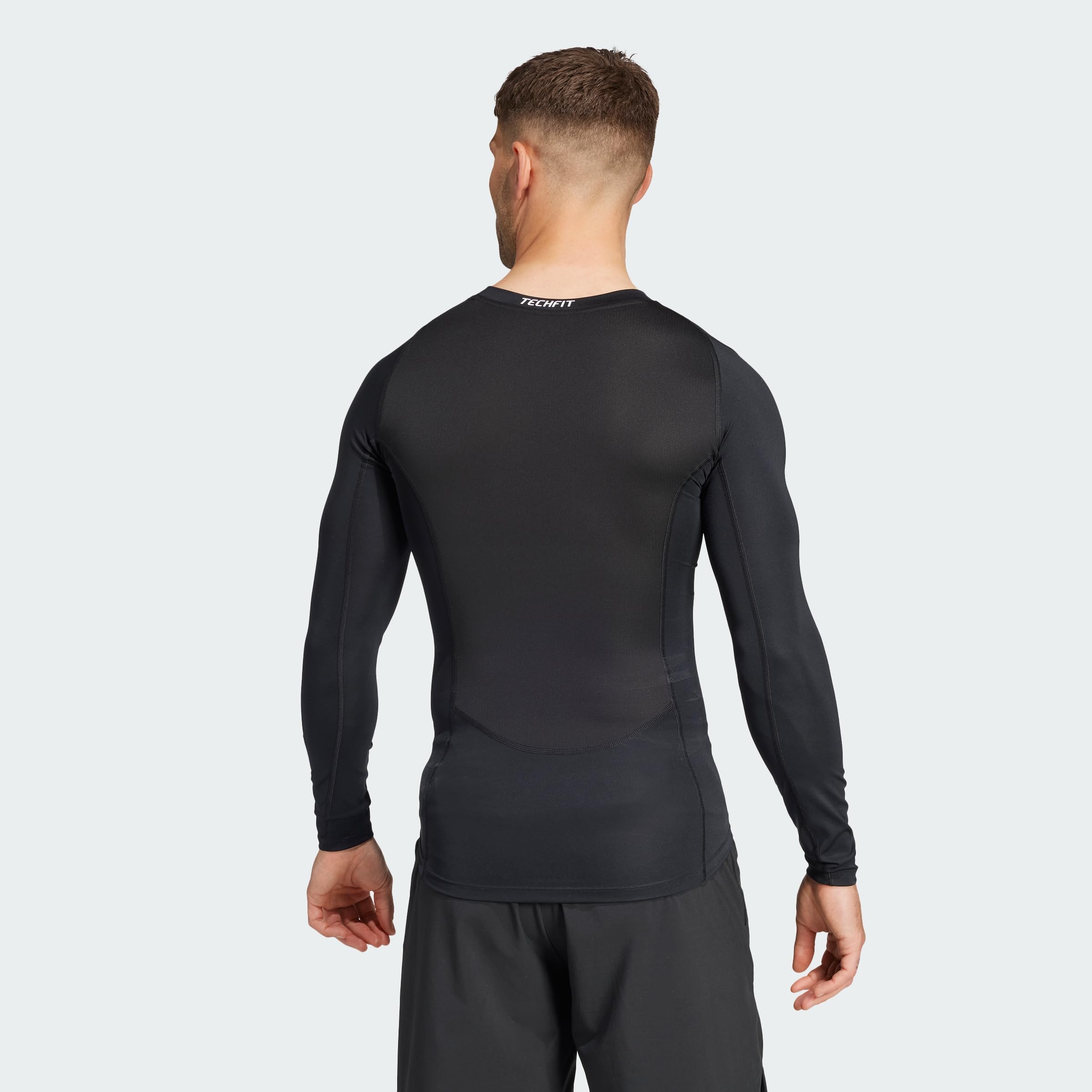 adidas Men Maglia da Allenamento Techfit Compression Long Sleeve