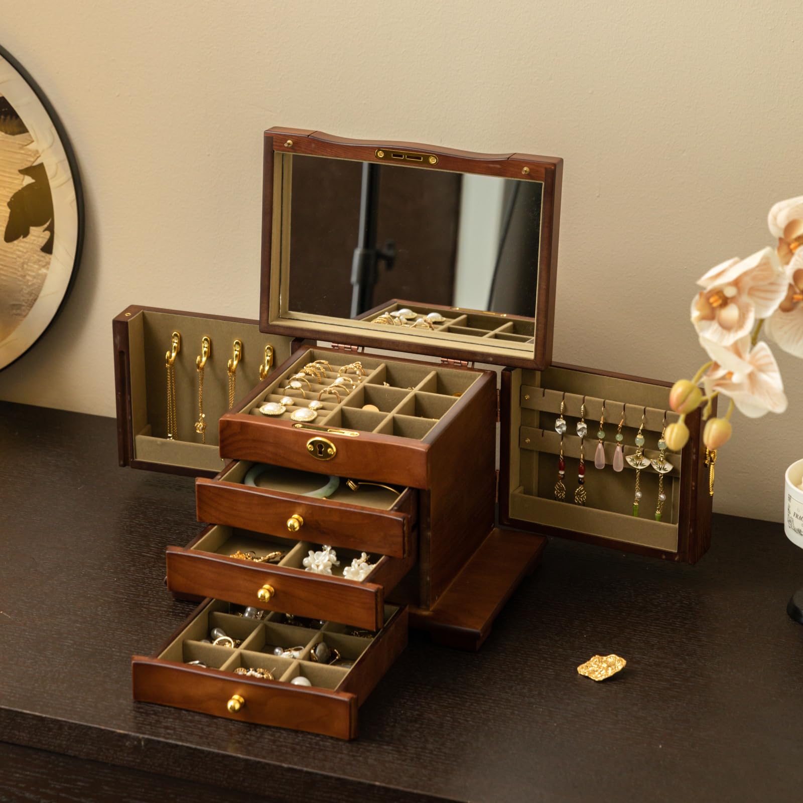 Amazon.com: Kinsuite Jewelry Box - 4-tie Mirror & Multiple Drawers