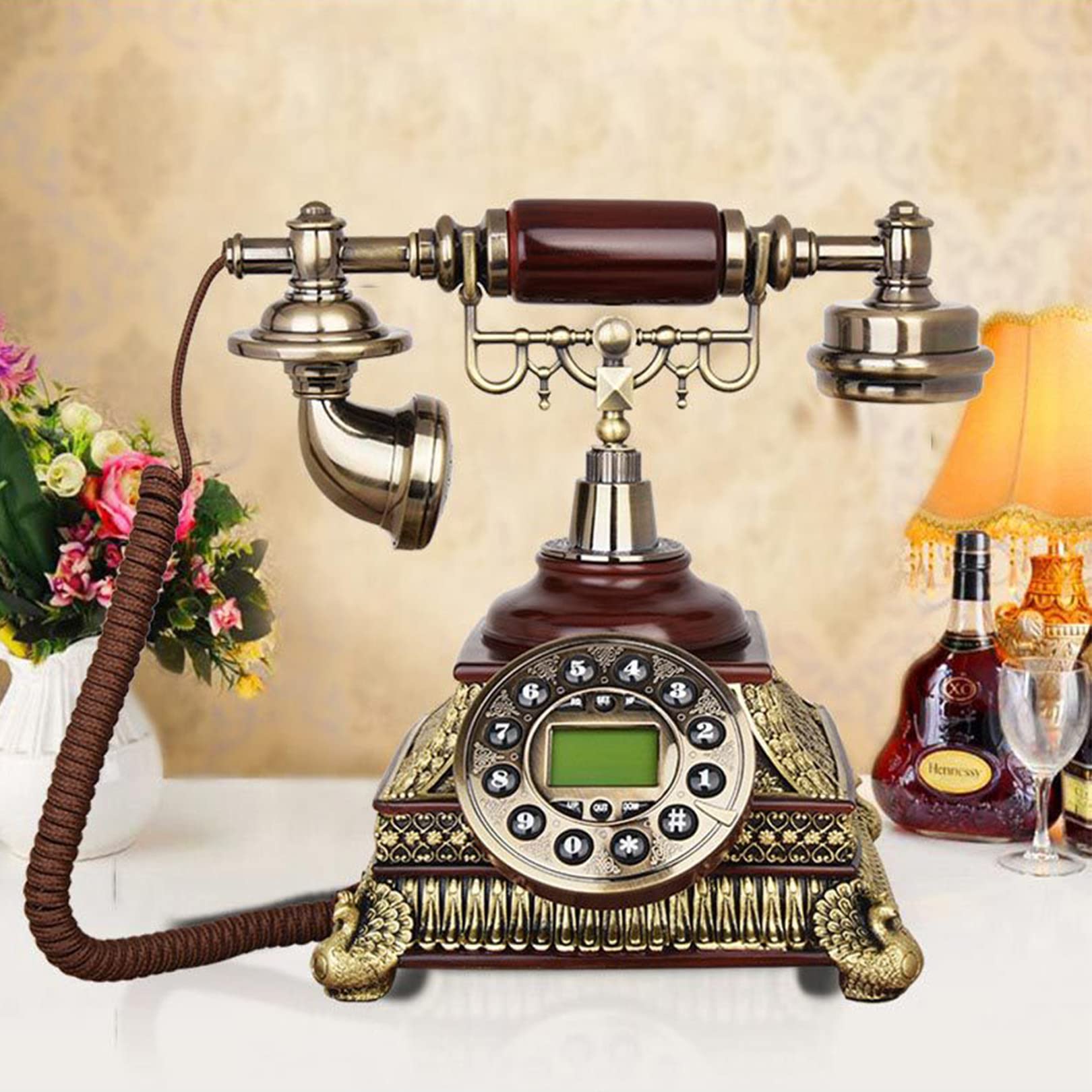 Téléphone à bouton rotatif antique, le cadeau décoration rétro