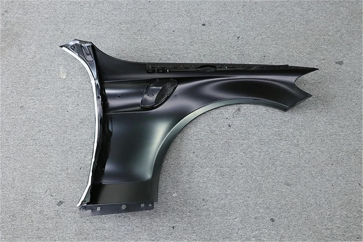 Car Bumper GT AMG Iron Fenders Compatible for Benz C Class W205