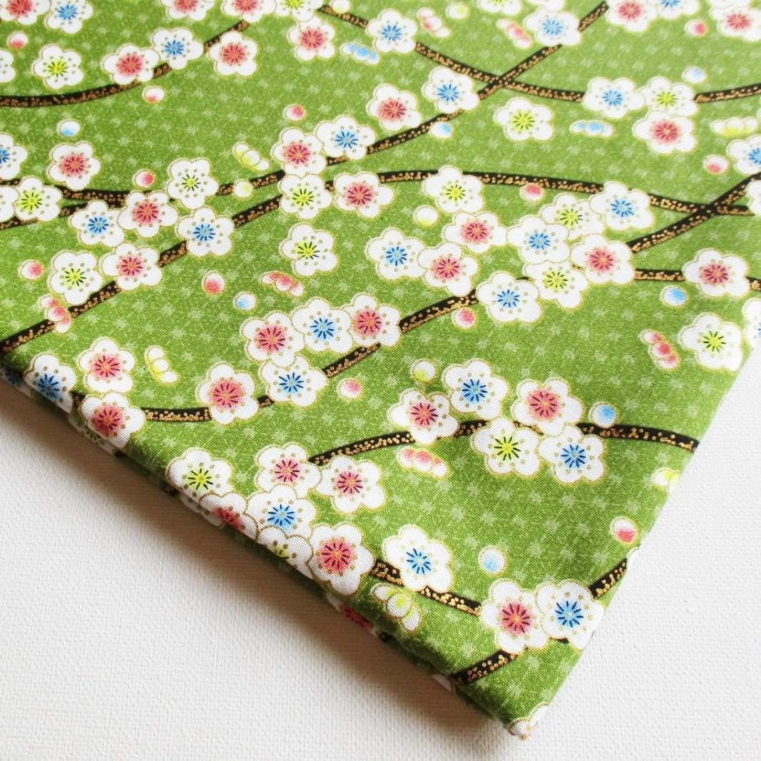 Japanese Kimono Cotton Cherry Blossom on Green 36 by 36-Inch Wide (1 Yard) (KM080)