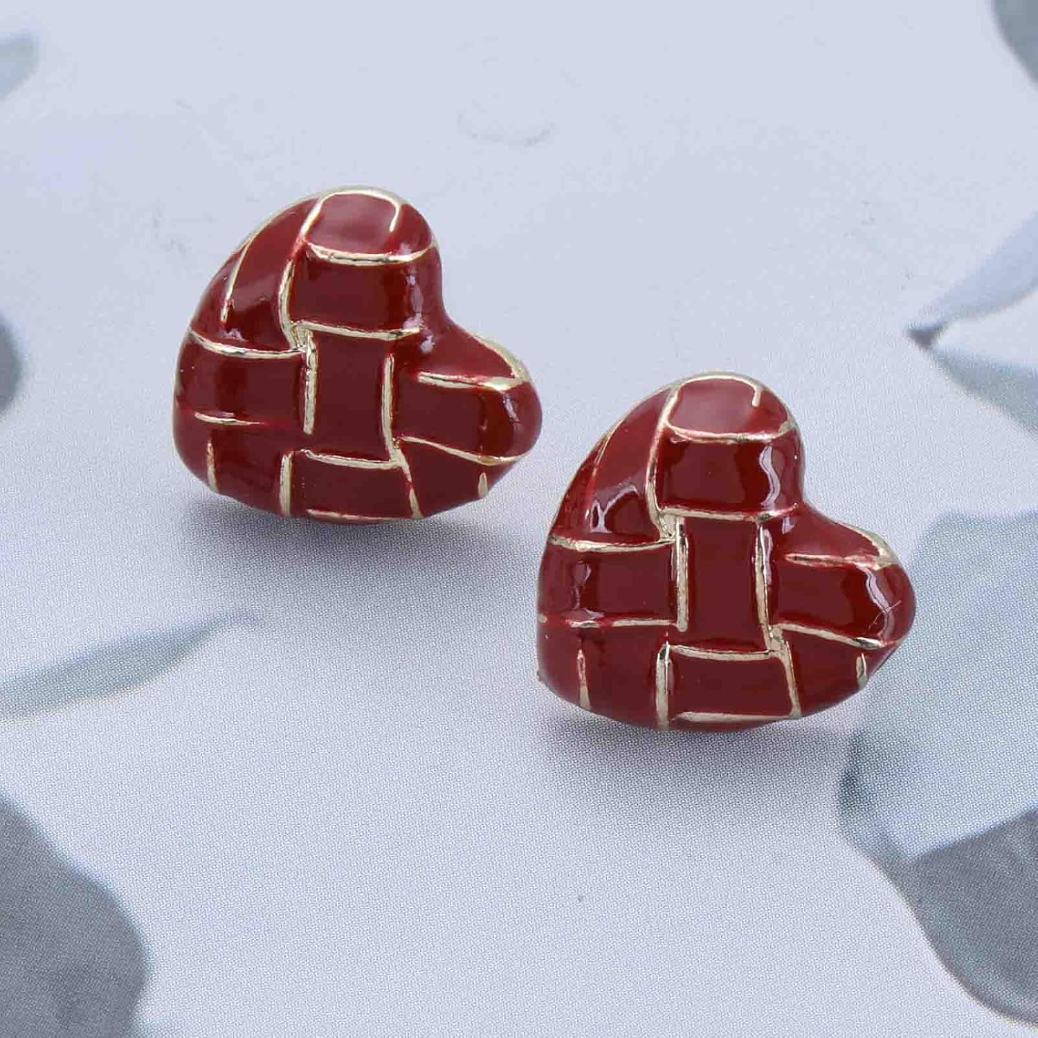 Vintage Red Enamel Heart Stud Earrings Red Love Heart Earrings Acrylic Heart Shape Earring Love Enamel Earring Jewelry for Women - Image 7