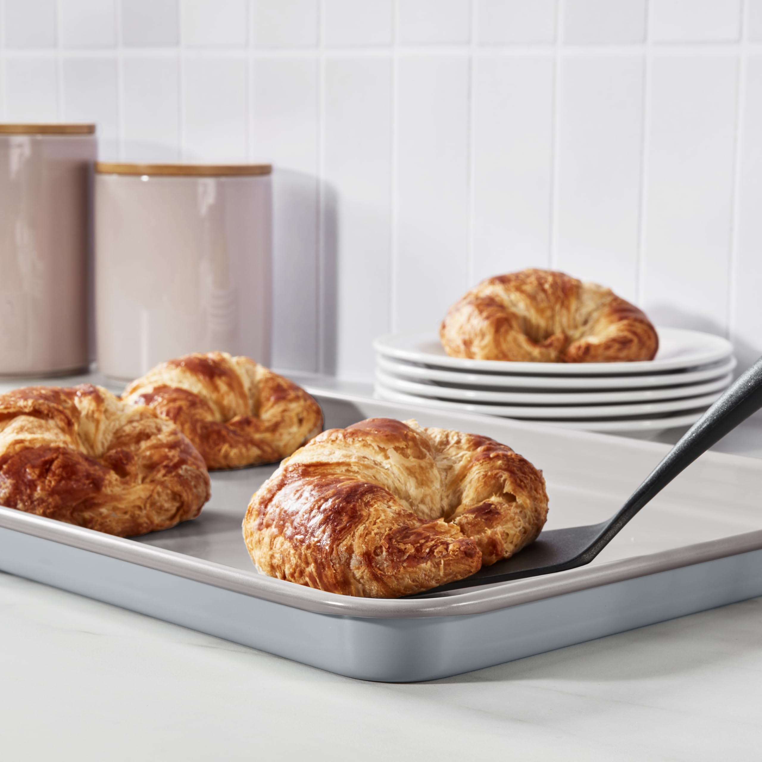 Cuisinart Chef's Classic Keramik-Backblech, 43,2 cm, Grau