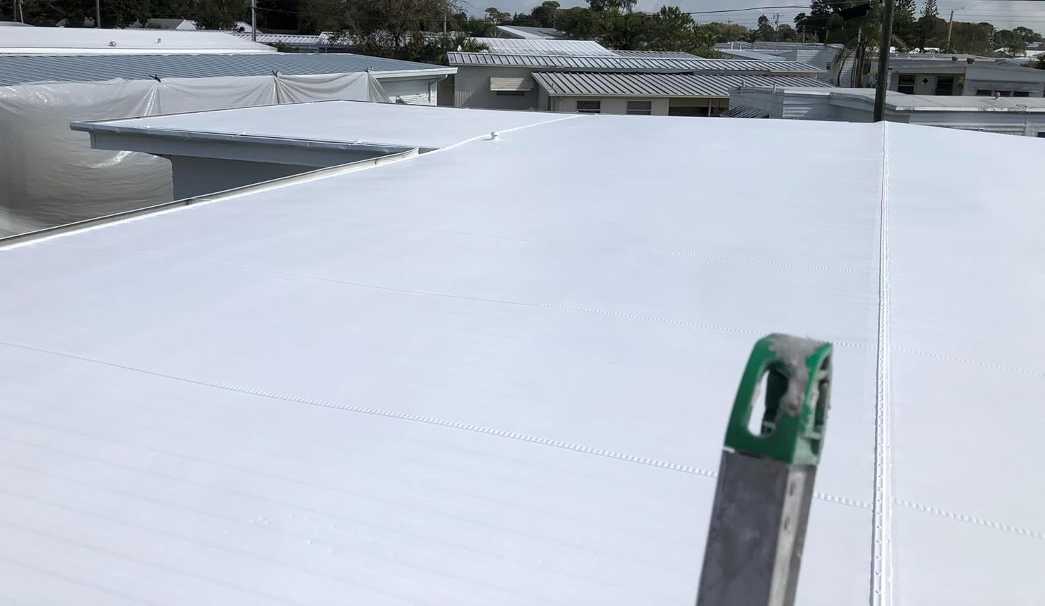 Mobile Home Roof Coating Elastomeric Ceramic (Bright White, 1 Gallon)