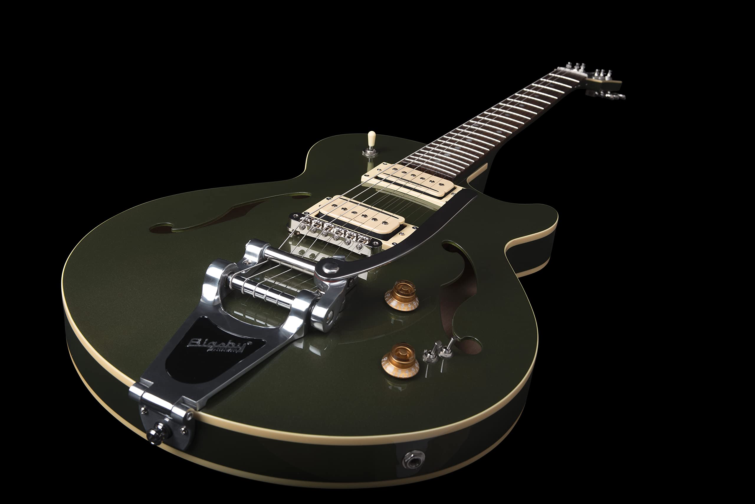 Amazon.com: GODIN Montreal Premiere Ltd Desert Green w/Bigsby with
