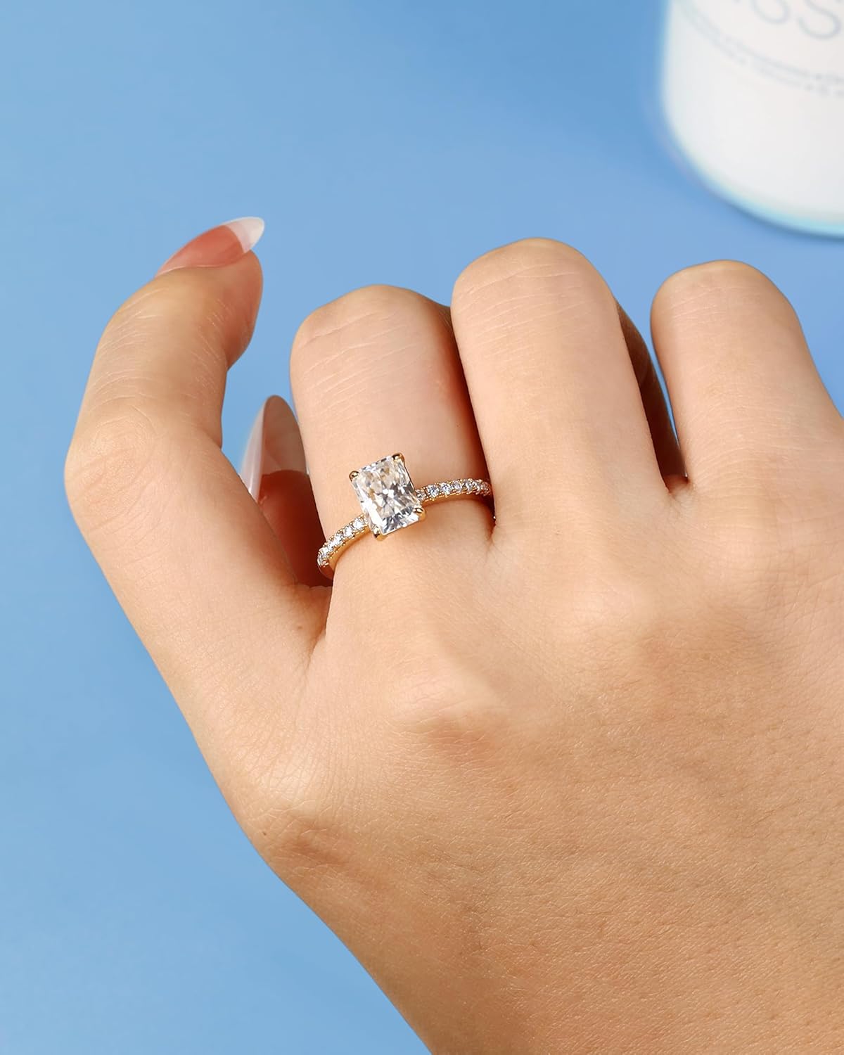 1.5 2 Carat Radiant Cut Moissanite Rings for Women Halo 18K Yellow Gold Plated S925 Sterling Silver D Color VVS1 Clarity Lab Diamond Rings for Women Radiant Cut Engagement Rings