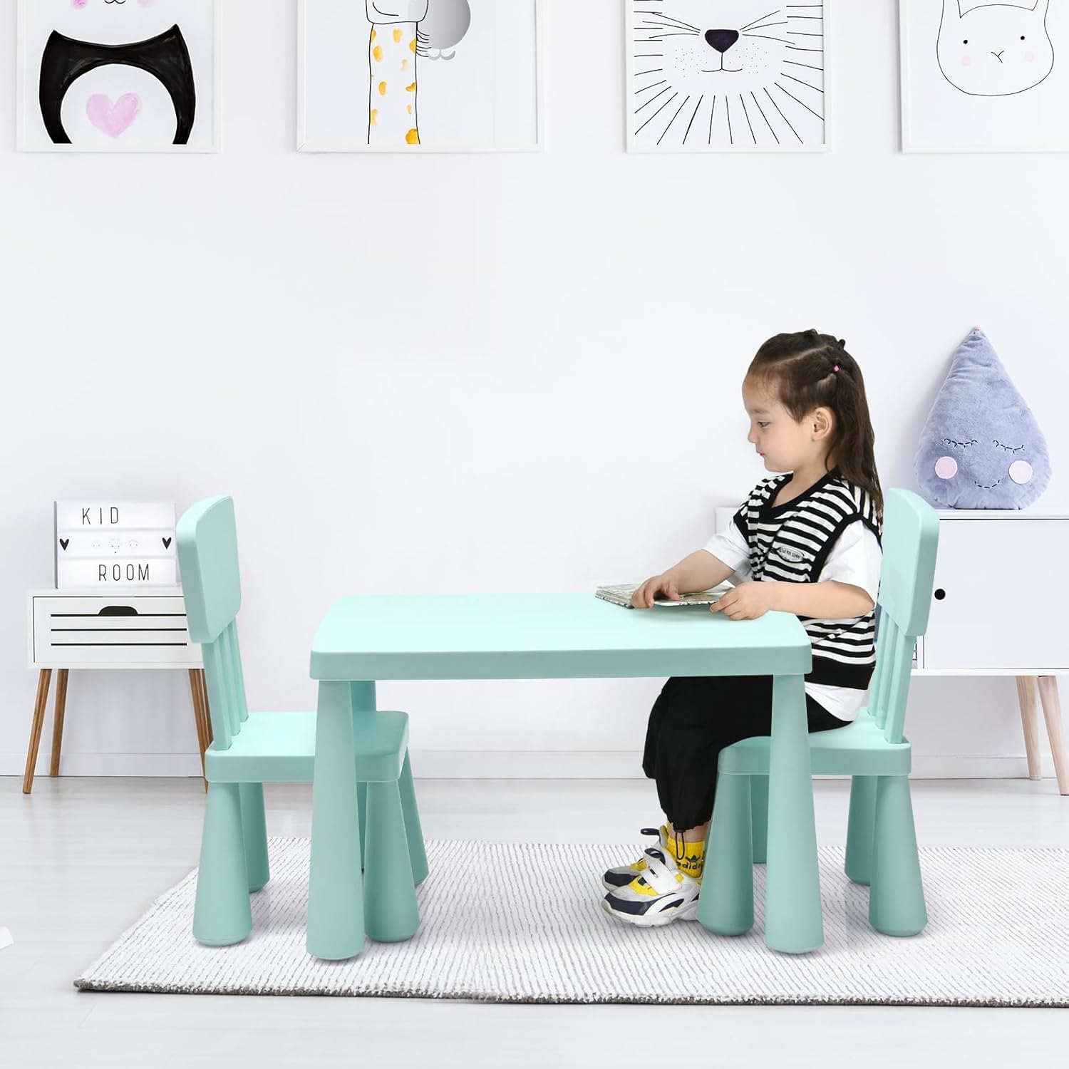 GOPLUS Juego de Mesa y Sillas para Niños de 1-7 Años, Conjunto de Mesa y Silla Infantil, Mueble para Bebé Pupitres de Juego Actividad Estudio, Estilo Sencillo, Carga 50 KG (Verde)