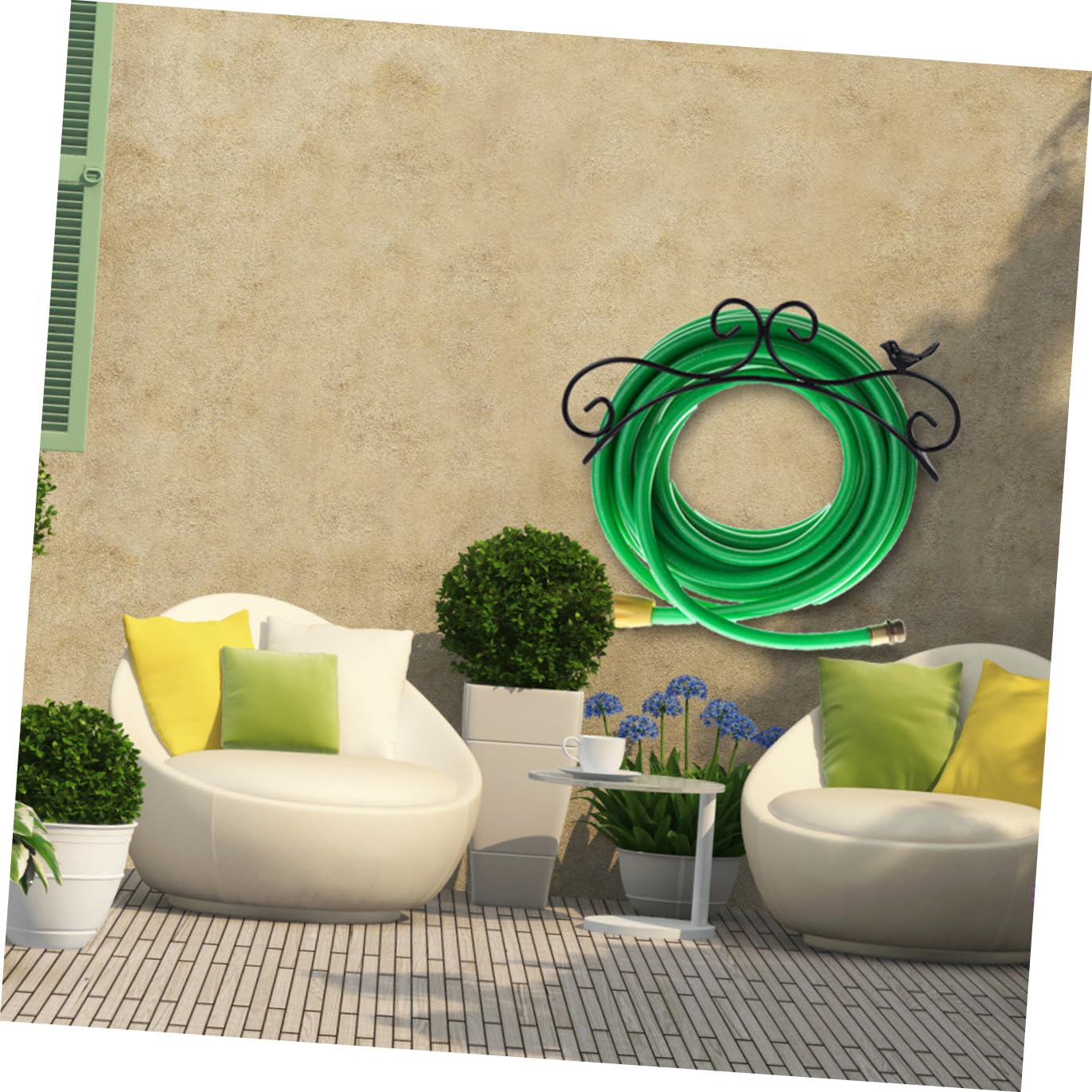 Antiker Gartenschlauchhalter aus Eisen in Schwarz Dekorative Schlauchhalterung zur Wandmontage Kältebeständig und Garten und Innenbereich