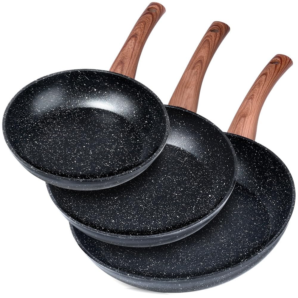 Vilde 3-częściowy zestaw patelni do kuchenek indukcyjnych z aluminium, nieprzywierająca powłoka granitowa, patelnie 20/24/28 cm, nadają się do mycia w zmywarce, uchwyt o wyglądzie drewna