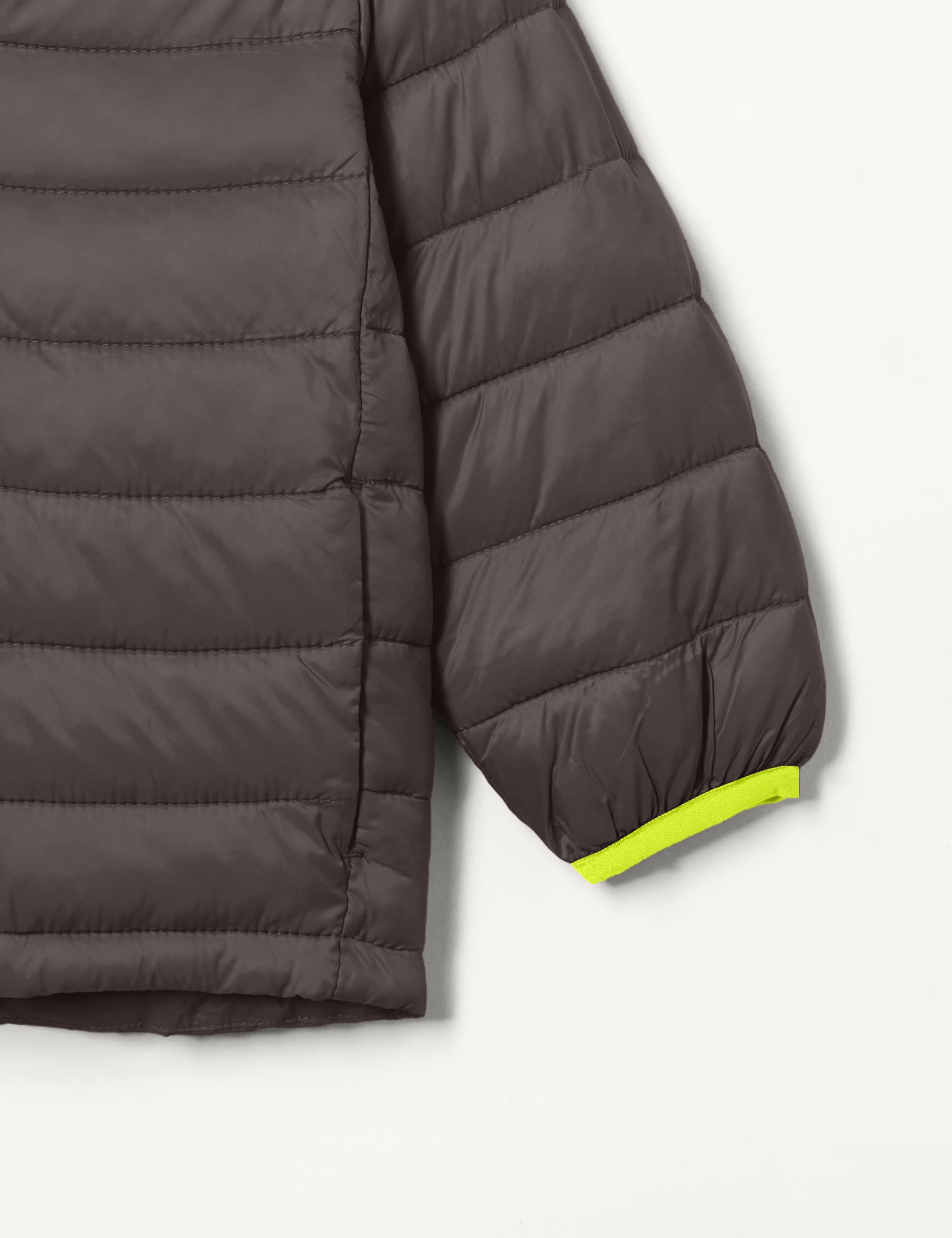 Amazon Essentials Niños Chaqueta Acolchada con Capucha, Plegable, Ligera y Resistente a la Lluvia