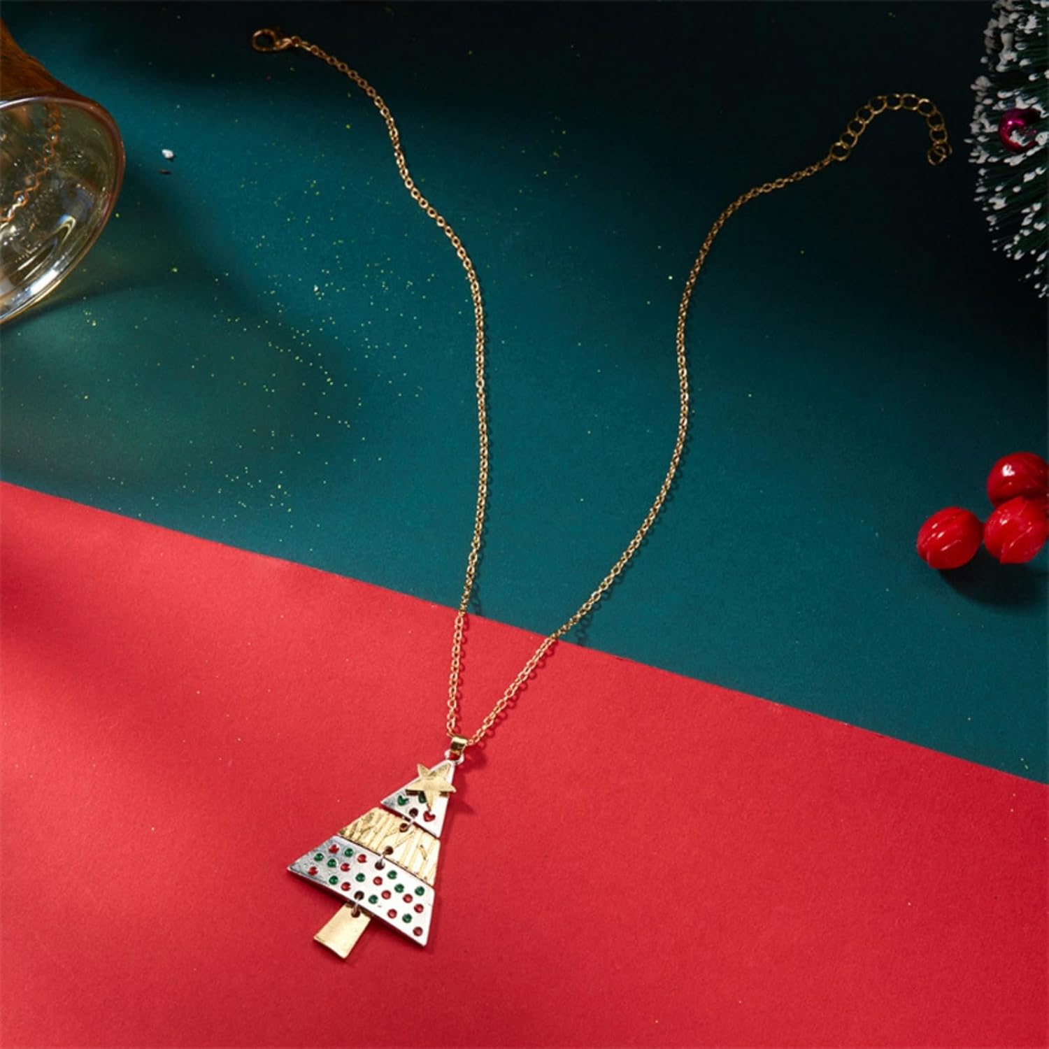 Christmas Tree Splicing Necklace for Women Vintage Metal Christmas Tree Necklace Delicacy Star Embellish Pendant Necklace Winter Xmas Jewelry Accessories - Image 5