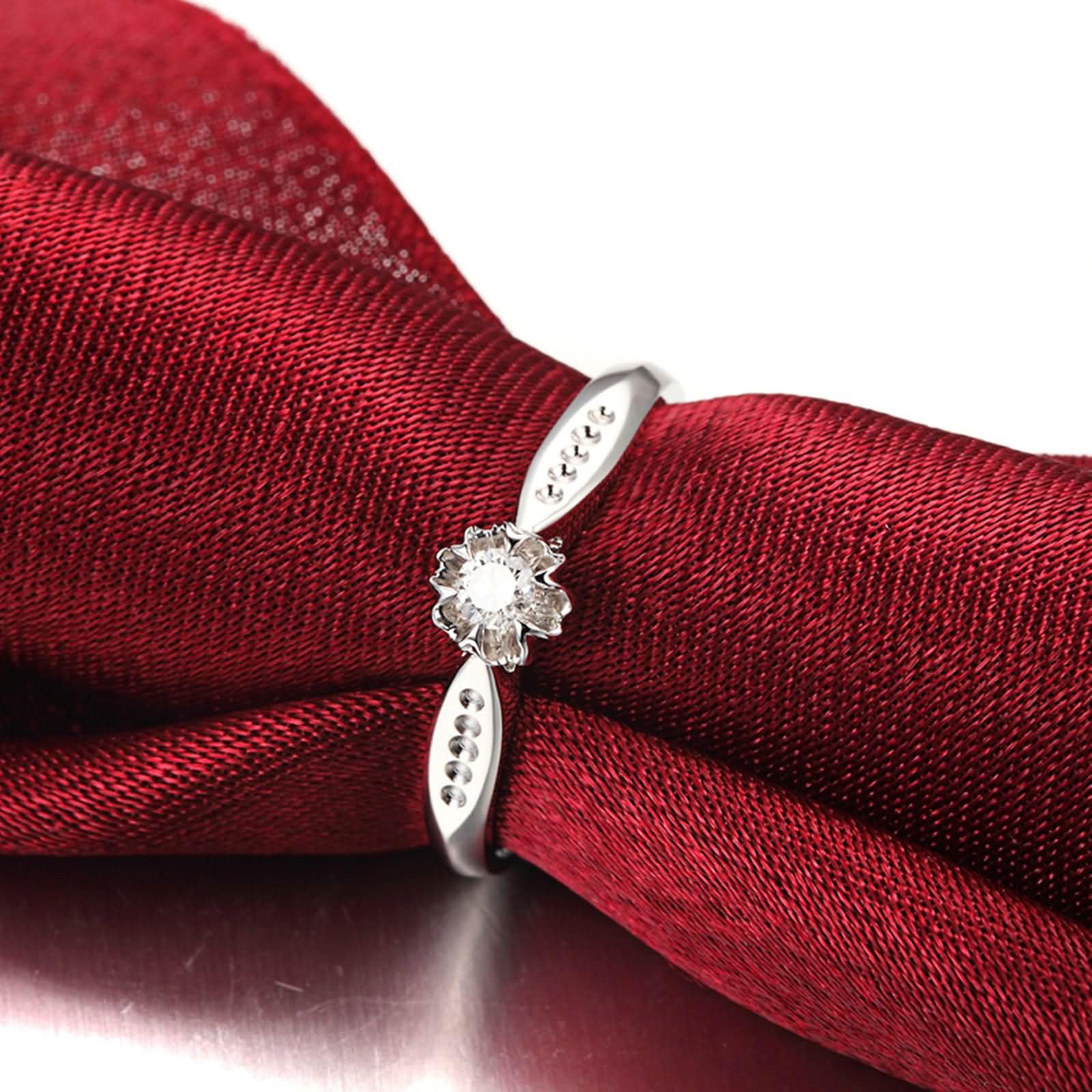 Damskie pierścionki zaręczynowe z białego złota 9K / 14K / 18K, kwiat i okrągły diament 0,07ct, damskie srebrne pierścionki zaręczynowe