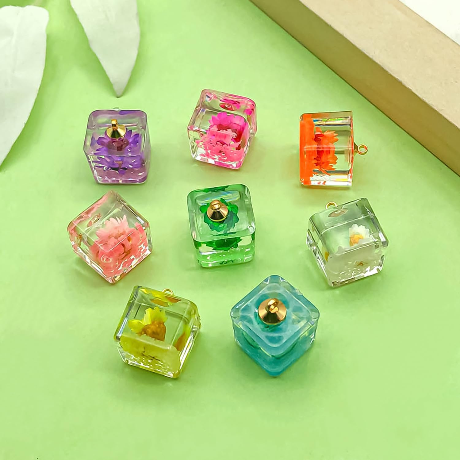 Sailanzi 16pcs Resin luminous square dried flower set series Pendant Jewelry Making DIY Keychain Earrings Pendant Various Design Charms for Jewelry Making Bracelets Necklace (SN817) - Image 3