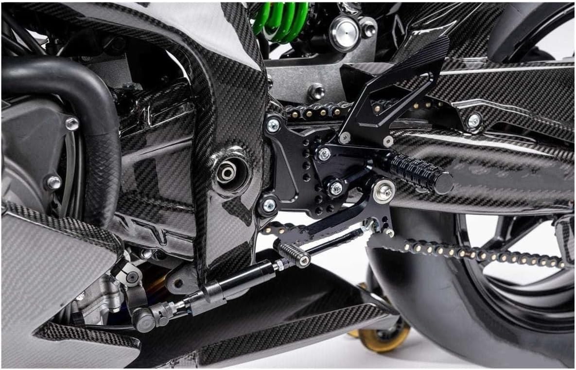 レンズ(ズーム) SONY Sony FE 70-300mm F4.5-5.6 G OSS SONY FE 24-105mm F4 G OSS SEL24105Gの出品 | ONE SCENE（ワンシーン