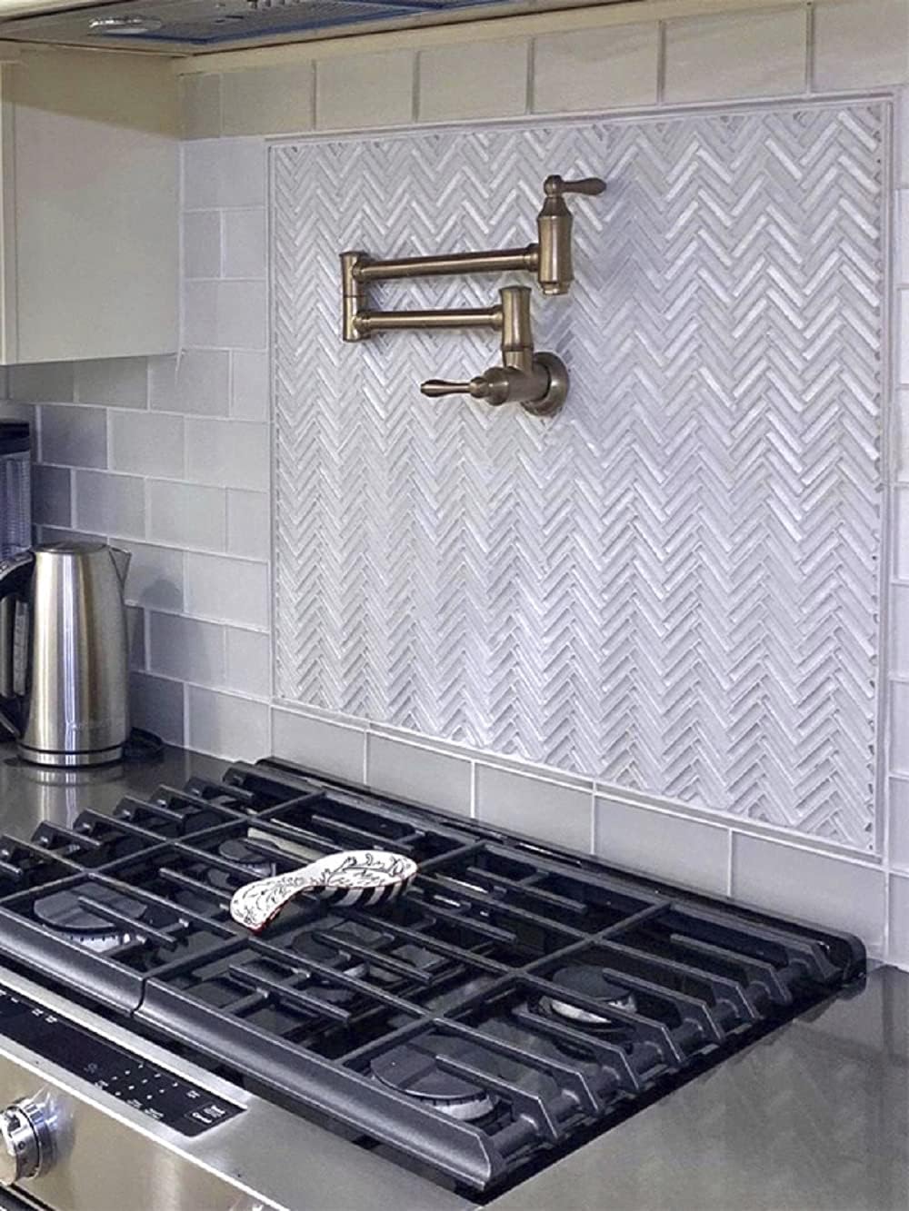 Herringbone White Glass Tile (4.83 Sq ft- Box of 5 Sheets)