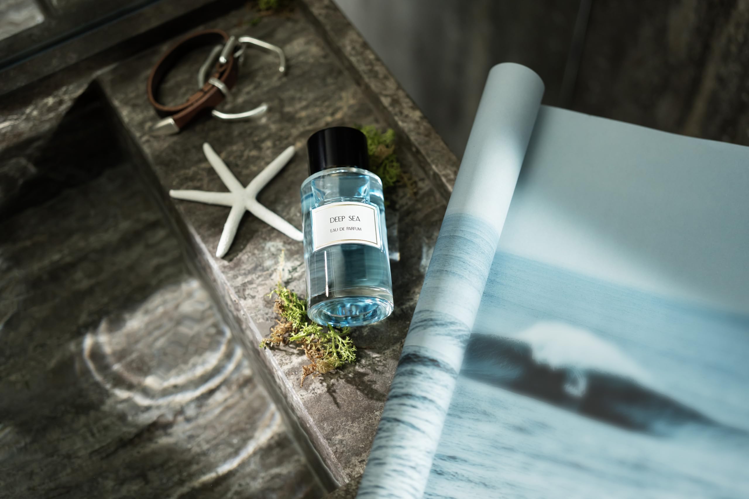 JEANNE ARTHES Private Collection – Deep Sea – Eau de Parfum Hombre – Leñoso & Acuático – Limón, Notas Marinas – Fabricado en Grasse – Botella de spray de 100 ml