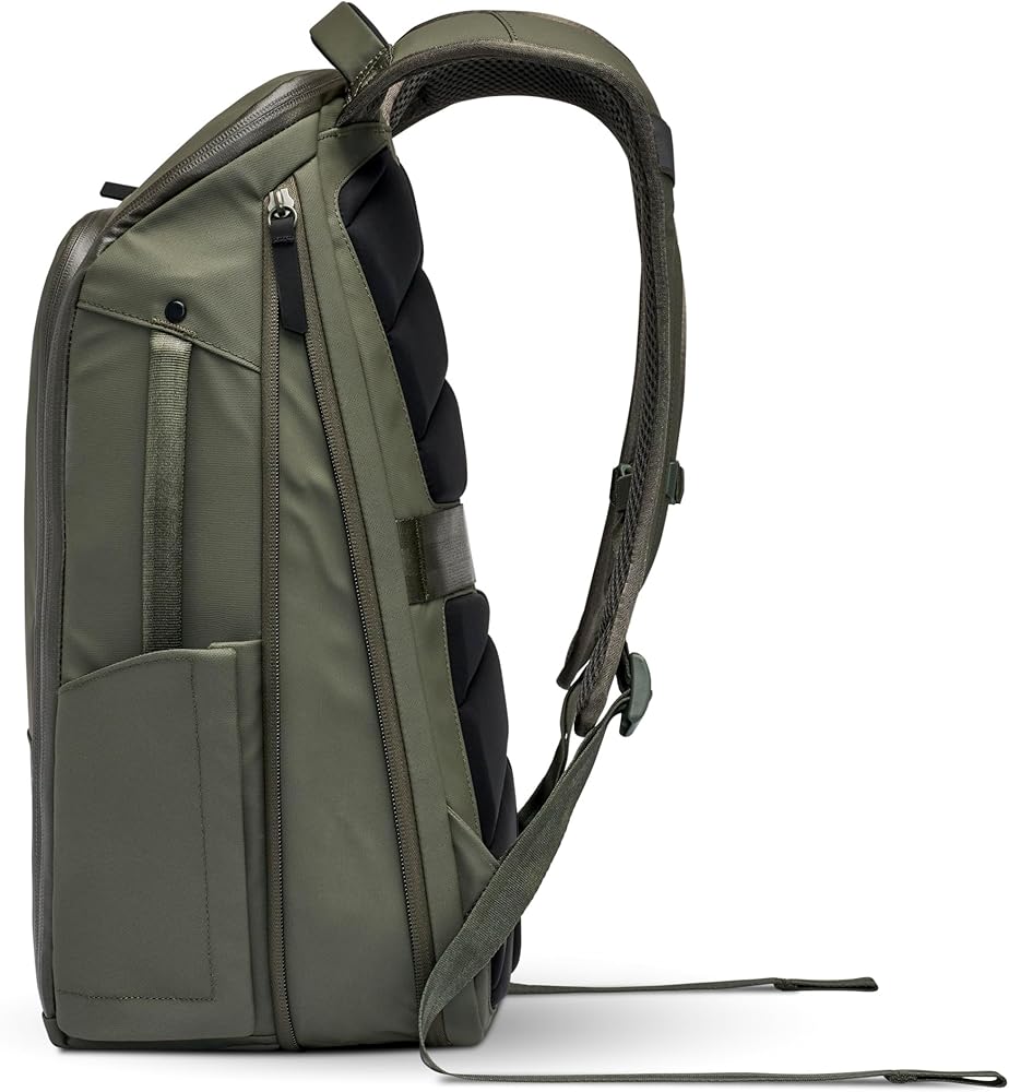 Amazon.com: NOMATIC 14L Backpack- Carry On Backpack and Water