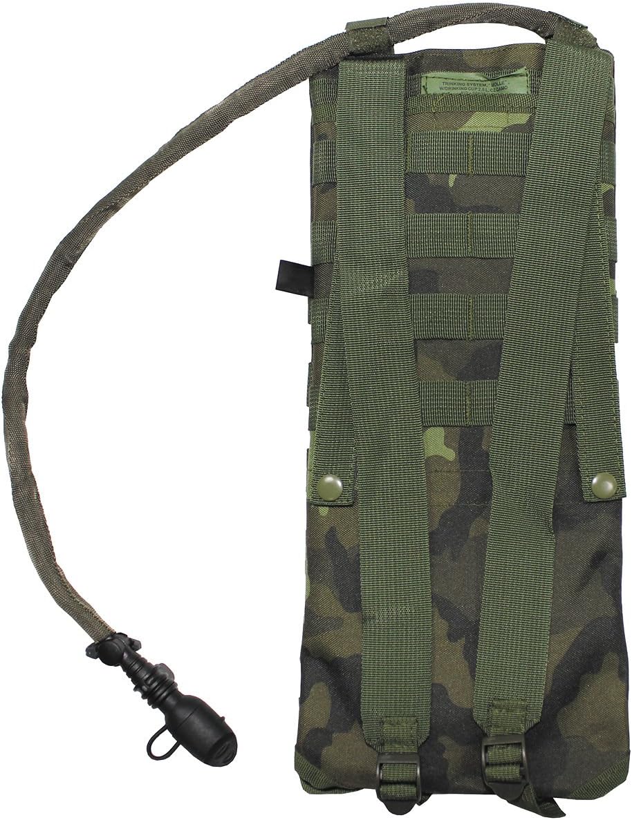 MFH Hydration Bladder and Carrier MOLLE Czech Woodland