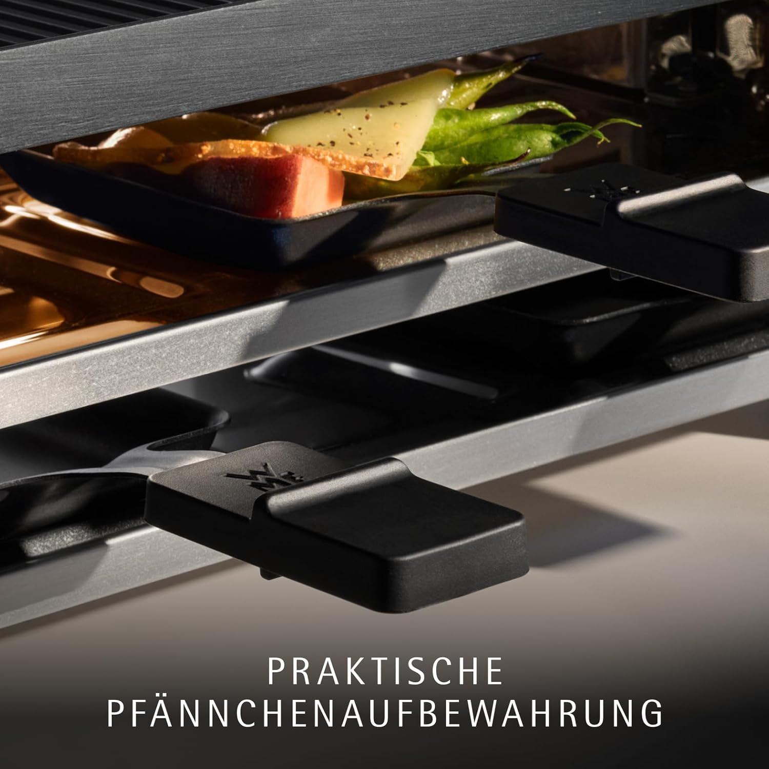 WMF Lono Raclette Grill für 4 Personen Tischgrill Cromargan Edelstahl 870 W antihaftbeschichtete Grillplatte spülmaschinengeeignet