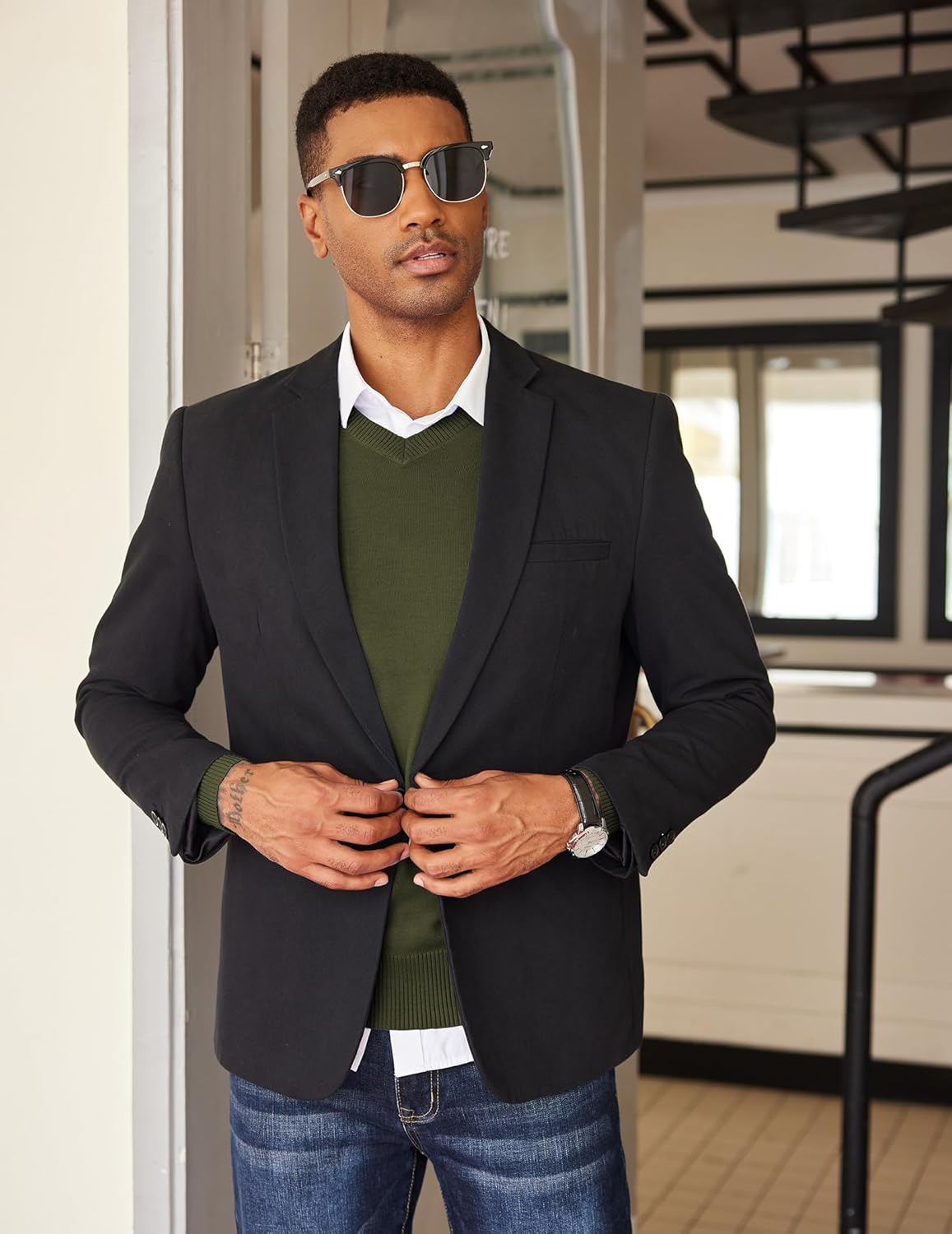 COOFANDY Men's V Neck Sweater Lightweight Knitted Pullover Sweaters - Image 5