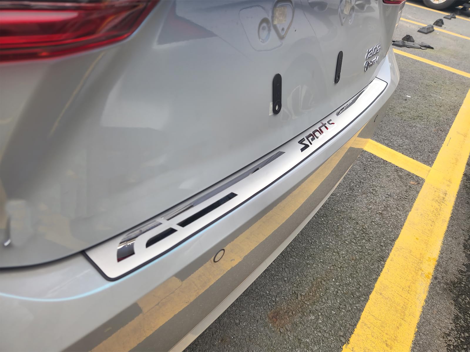 GZBFTDH Chrome Trunk Sill Trim Guard Accesories for Toyota Camry 2018-2025, Rear Bumper Topper Protector Cover Scuff Plate