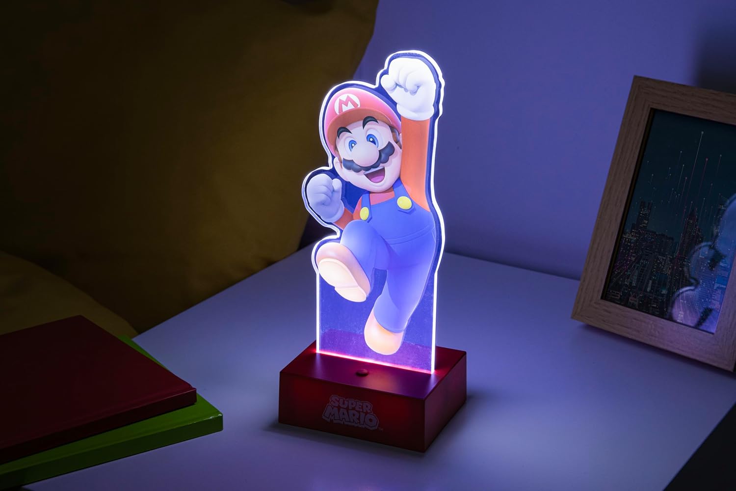 Paladone Super Mario Acrylic Light - Officially Licensed Nintendo, Lamp to Decorate Your Gaming Desk or Night Stand, Bedroom Decor Gamers, Battery Powered