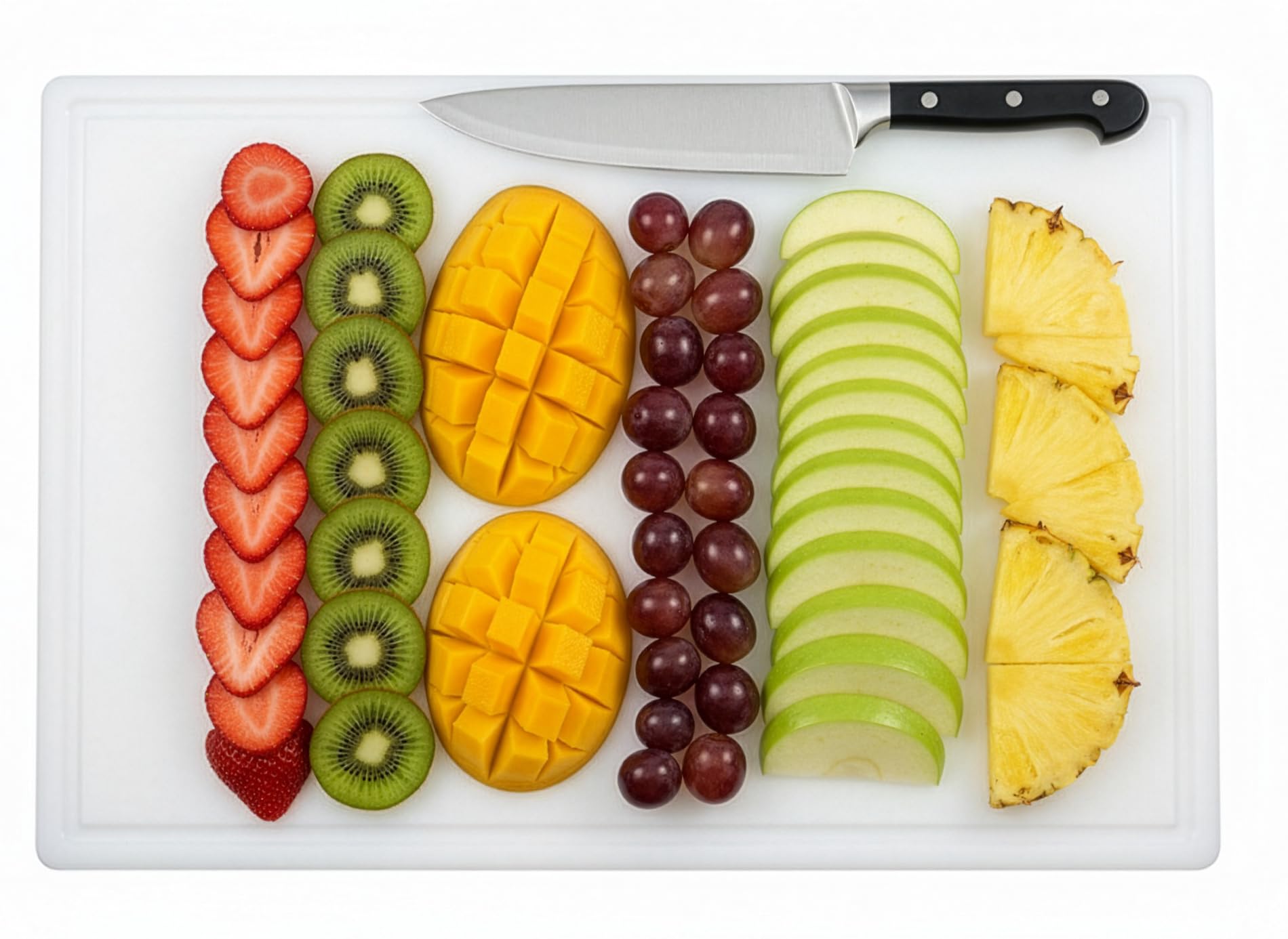 Thirteen Chefs (18 x 30cm x 1.3cm , White) - Commercial Plastic Carving Board with Groove, NSF Certified, HDPE Poly, 18 x 30cm x 1.3cm , White