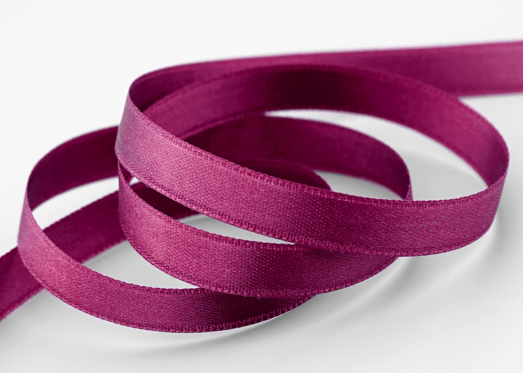 finemark 3 m x 10 mm Satin Ribbon Fuchsia Berry (616) Double Sided Satin Ribbon without Wire Soft and Shiny Gift Ribbon Decorative Ribbon Double Face Decorative Ribbon Decorating Crafts