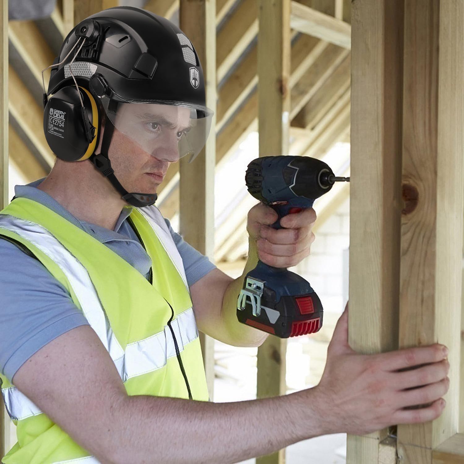 CASQUE 437 AVEC VISIERE GRILLAGEE ET PROTECTION AUDITIVE ORANGE - Aci