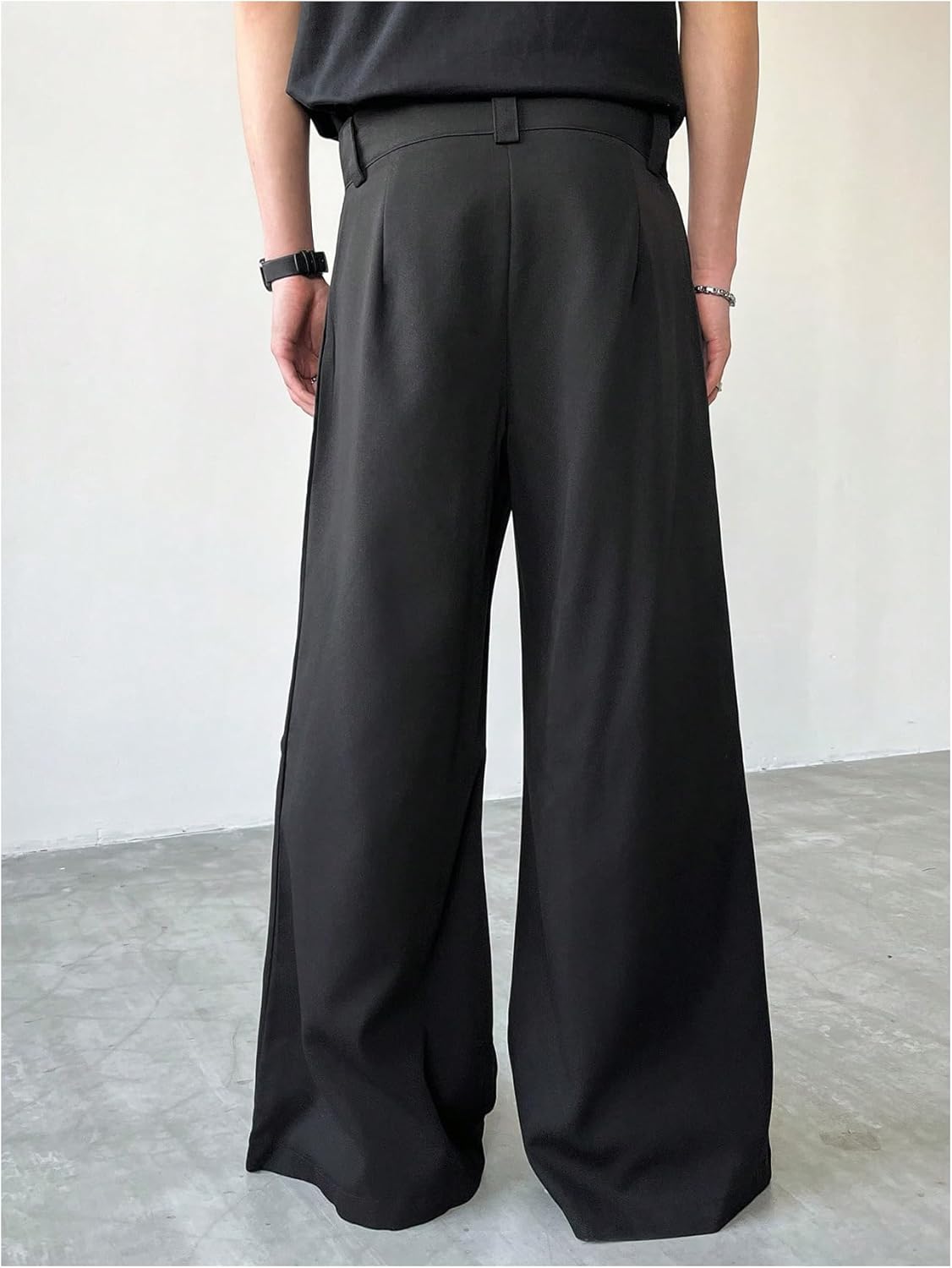 OYOANGLE Men's Wide Leg Suit Pants Pleated Business Casual Baggy Dress Trousers with Pockets - Image 3